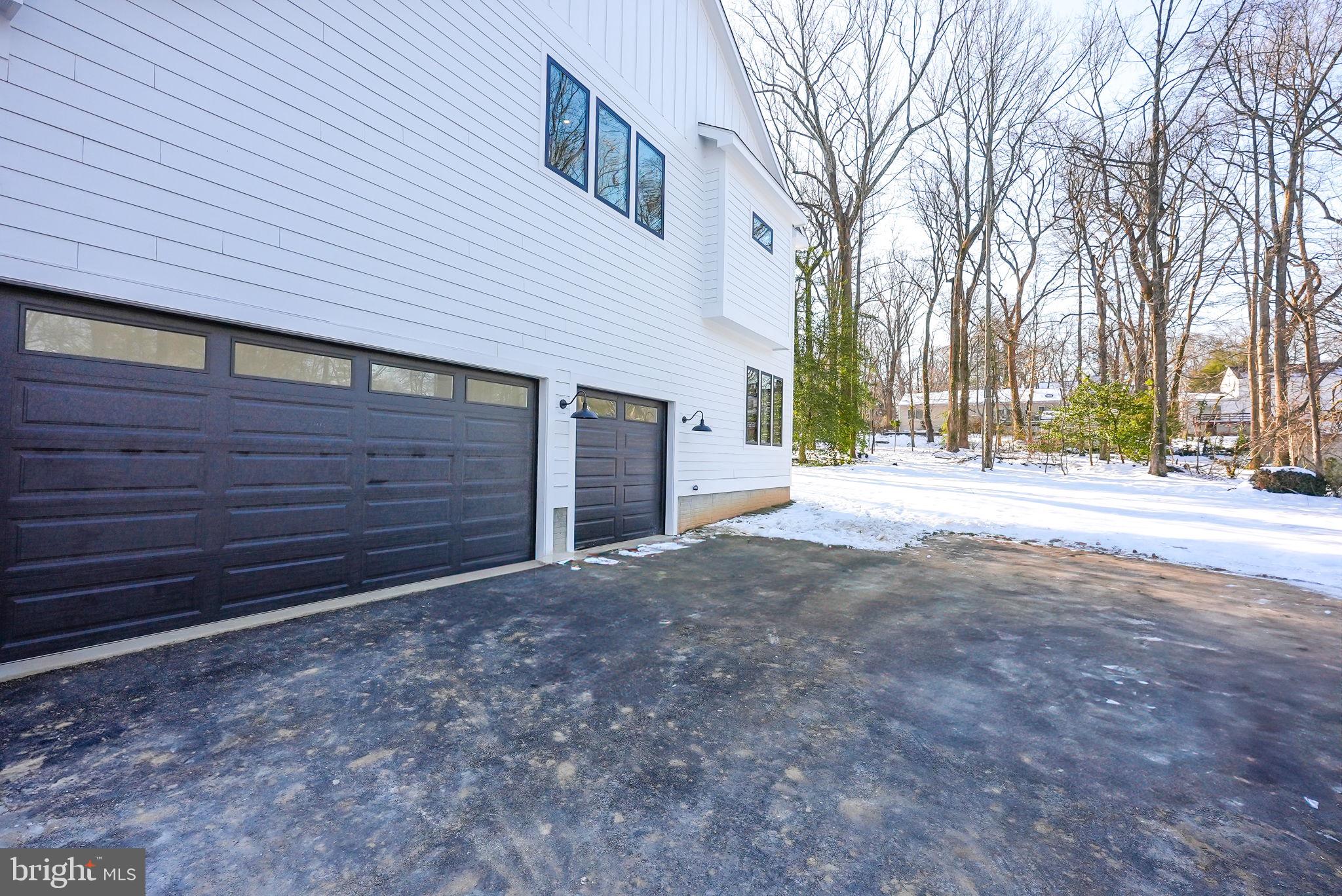 LEE FOREST - Residential