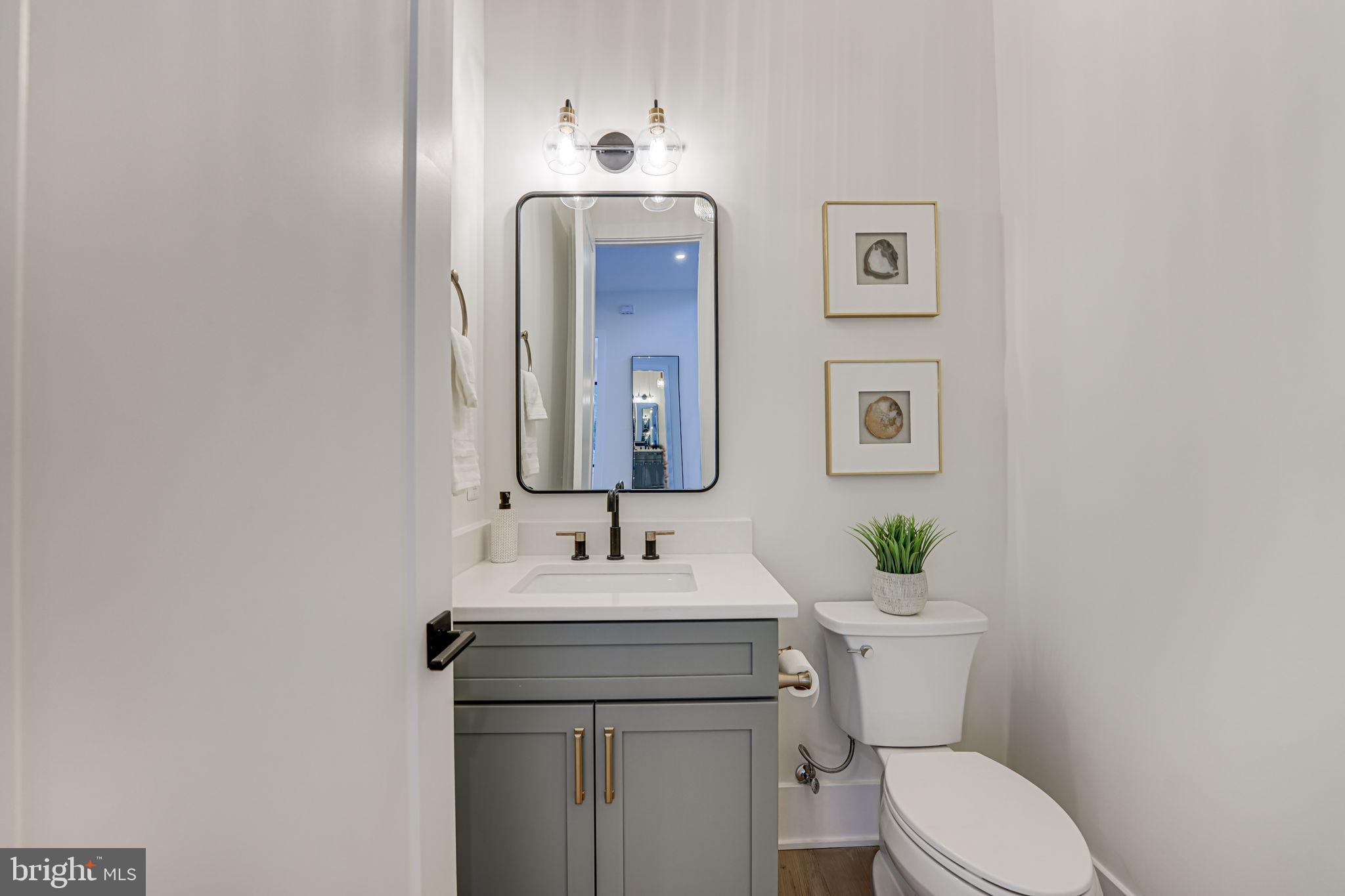 LEE FOREST - Residential