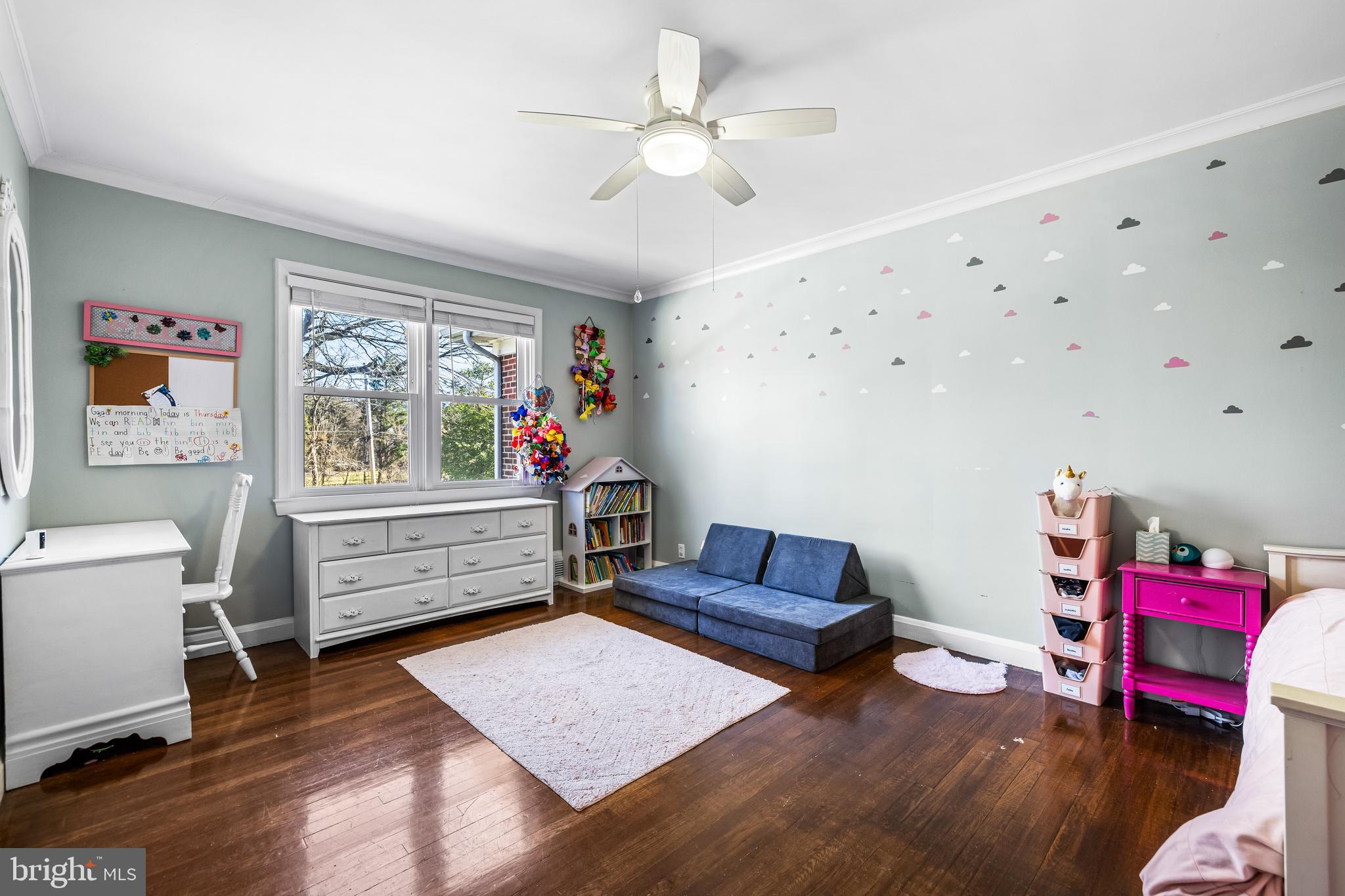 DUMBARTON - Residential