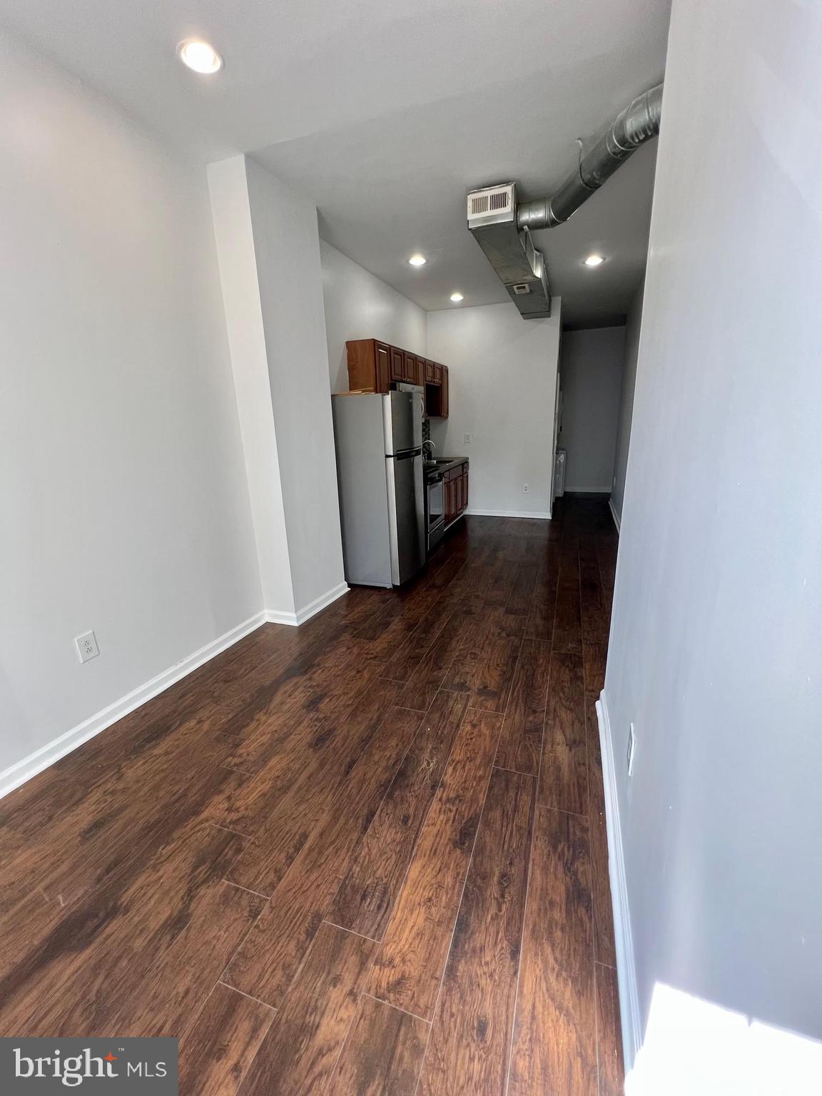 STRAWBERRY MANSION - Residential Lease