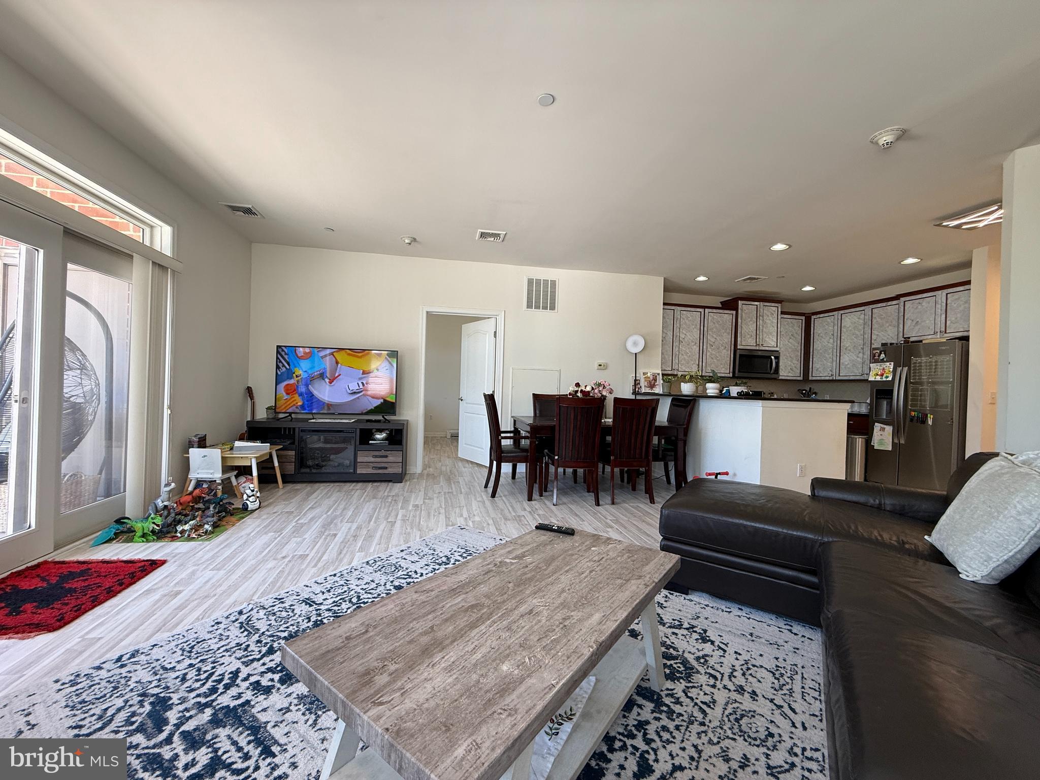 HUNTINGDON VALLEY - Residential