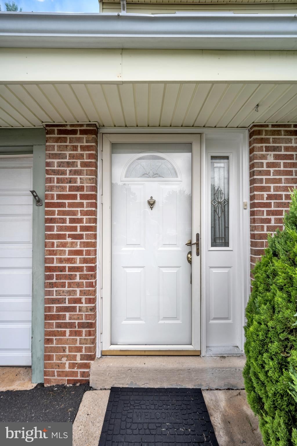 19 GREEN WOODS DRIVE