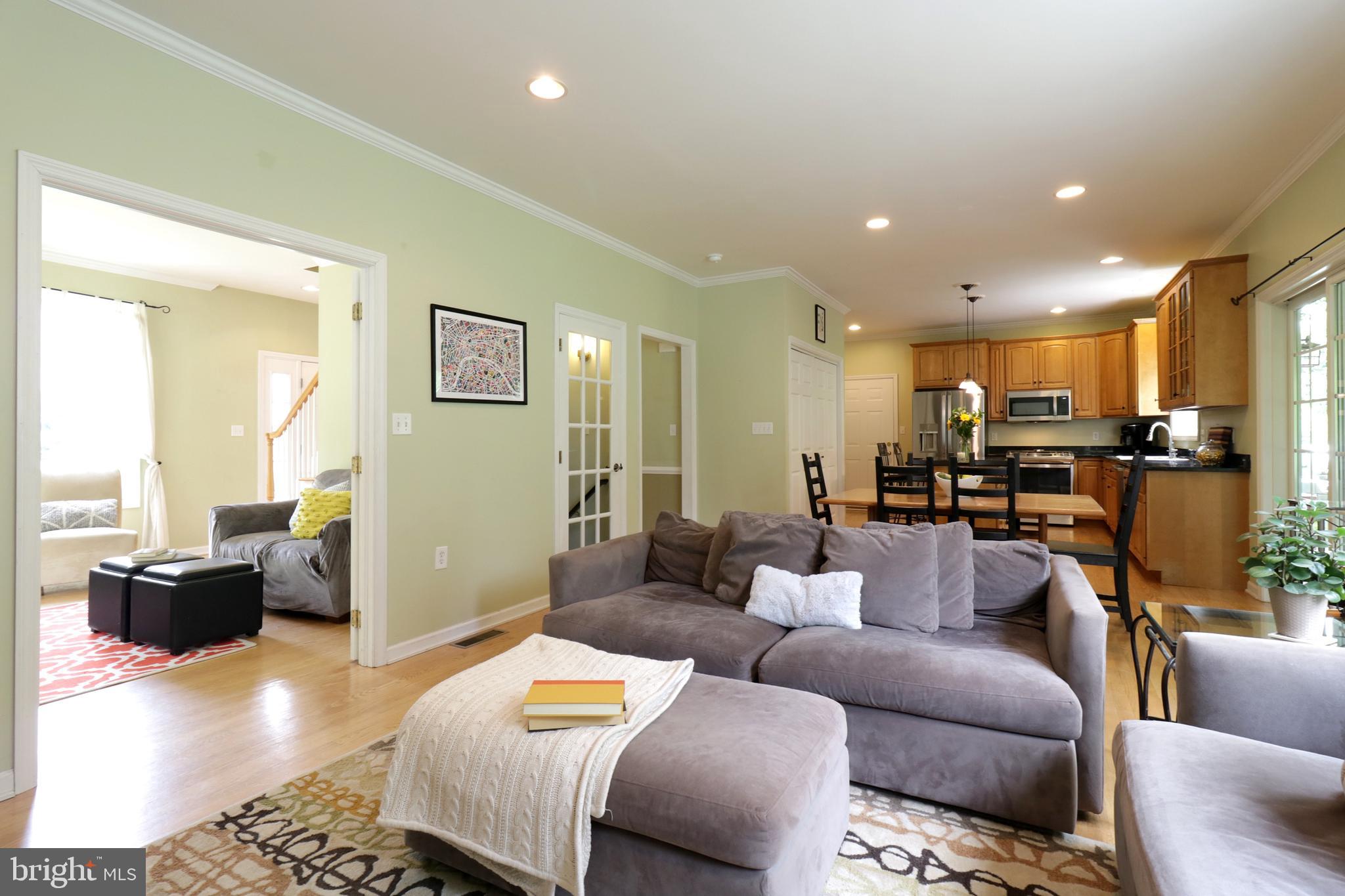 GREENLEAF MANOR - Residential