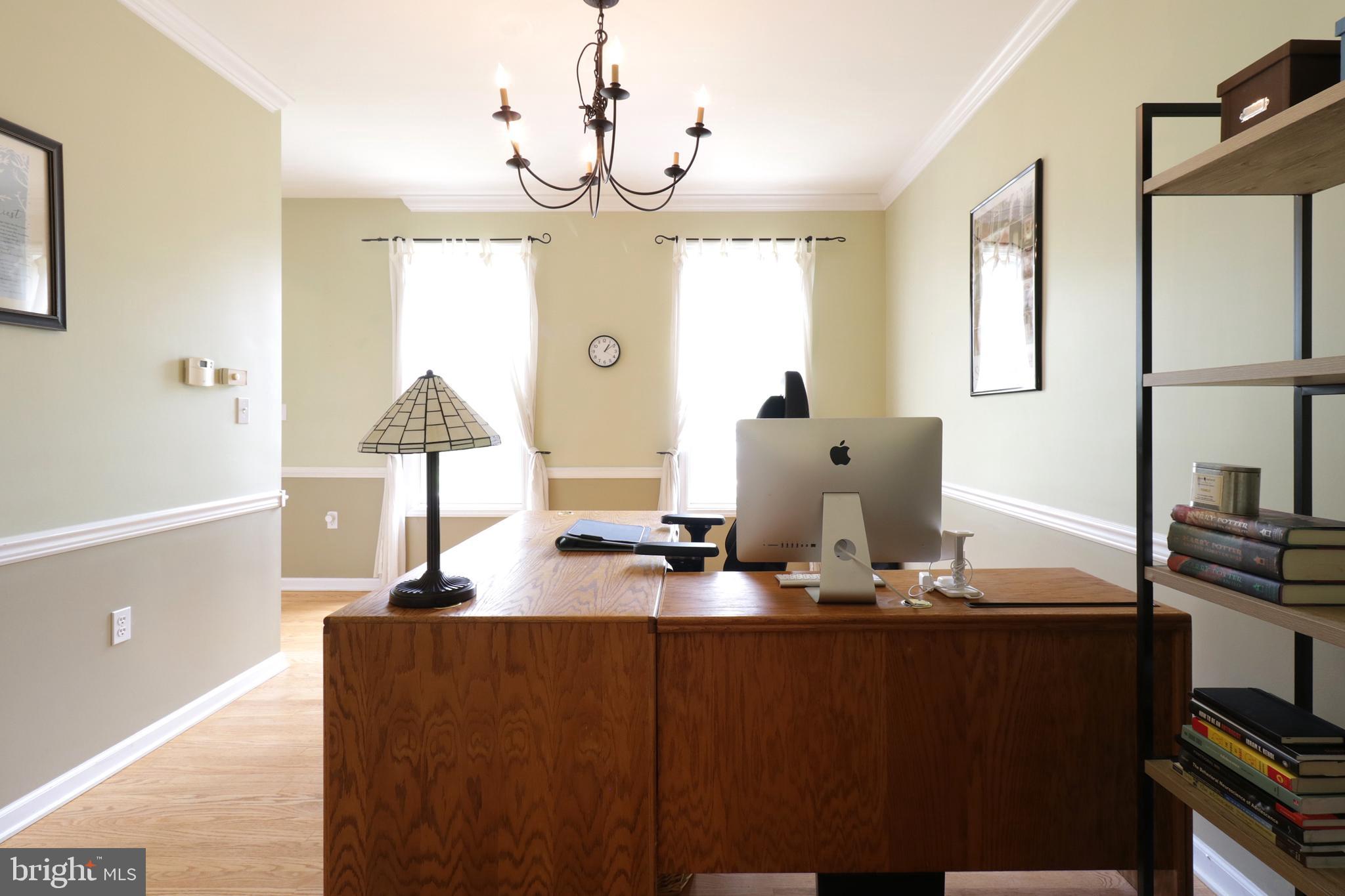 GREENLEAF MANOR - Residential