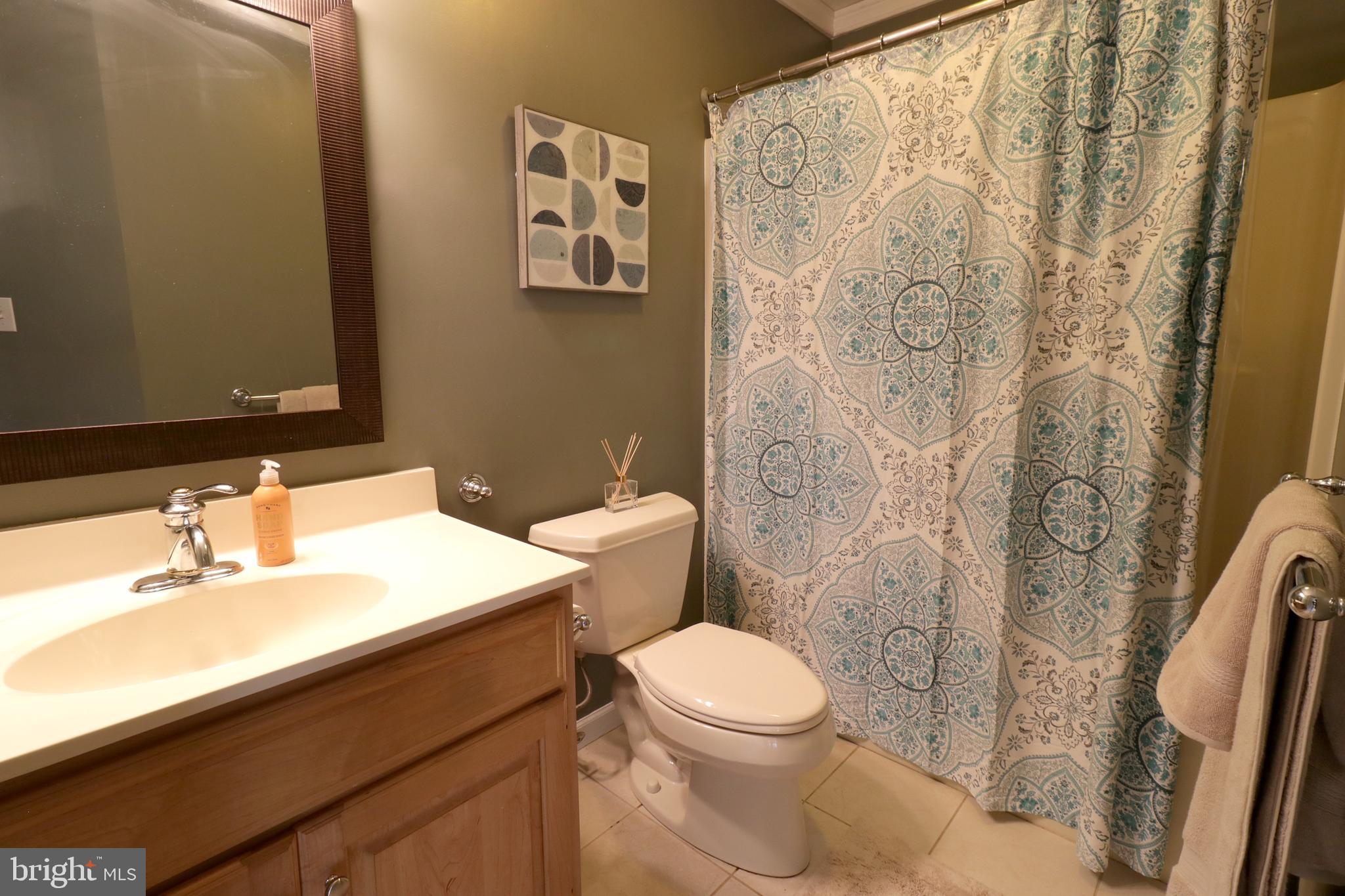 GREENLEAF MANOR - Residential