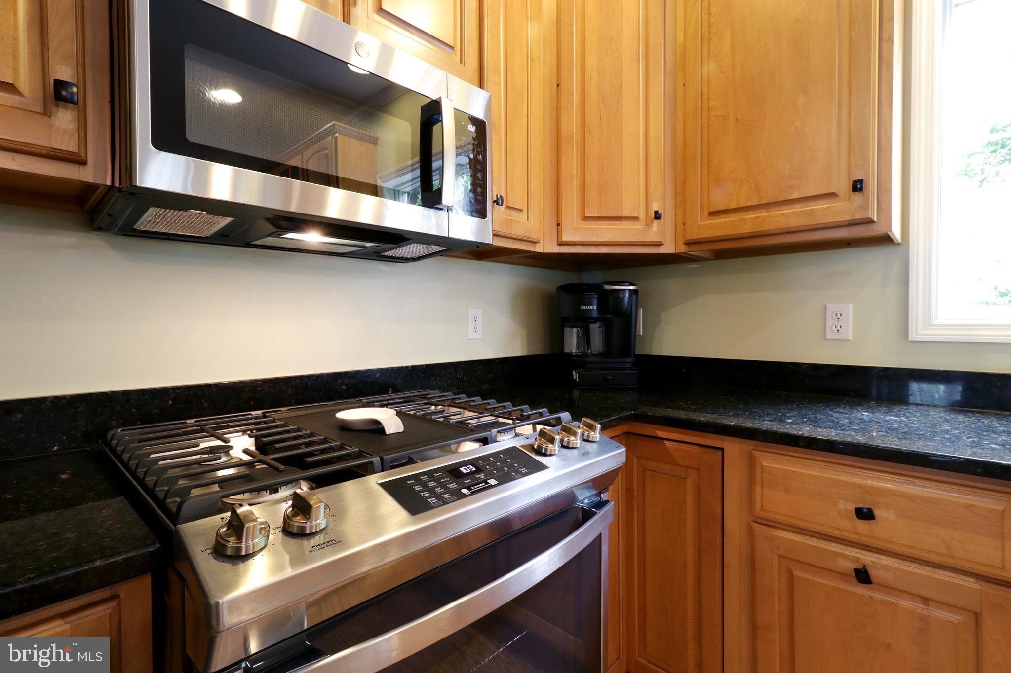 GREENLEAF MANOR - Residential