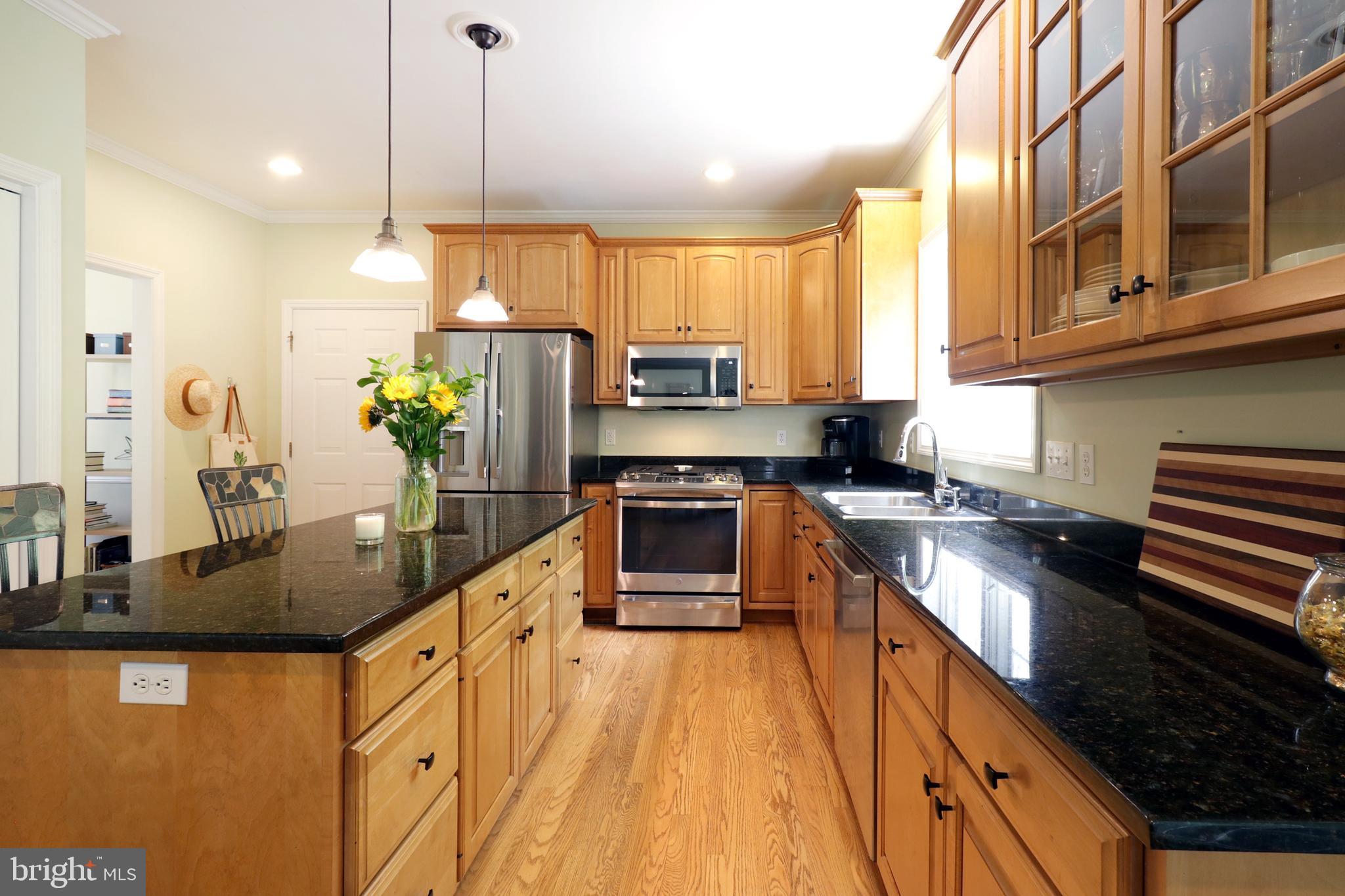 GREENLEAF MANOR - Residential