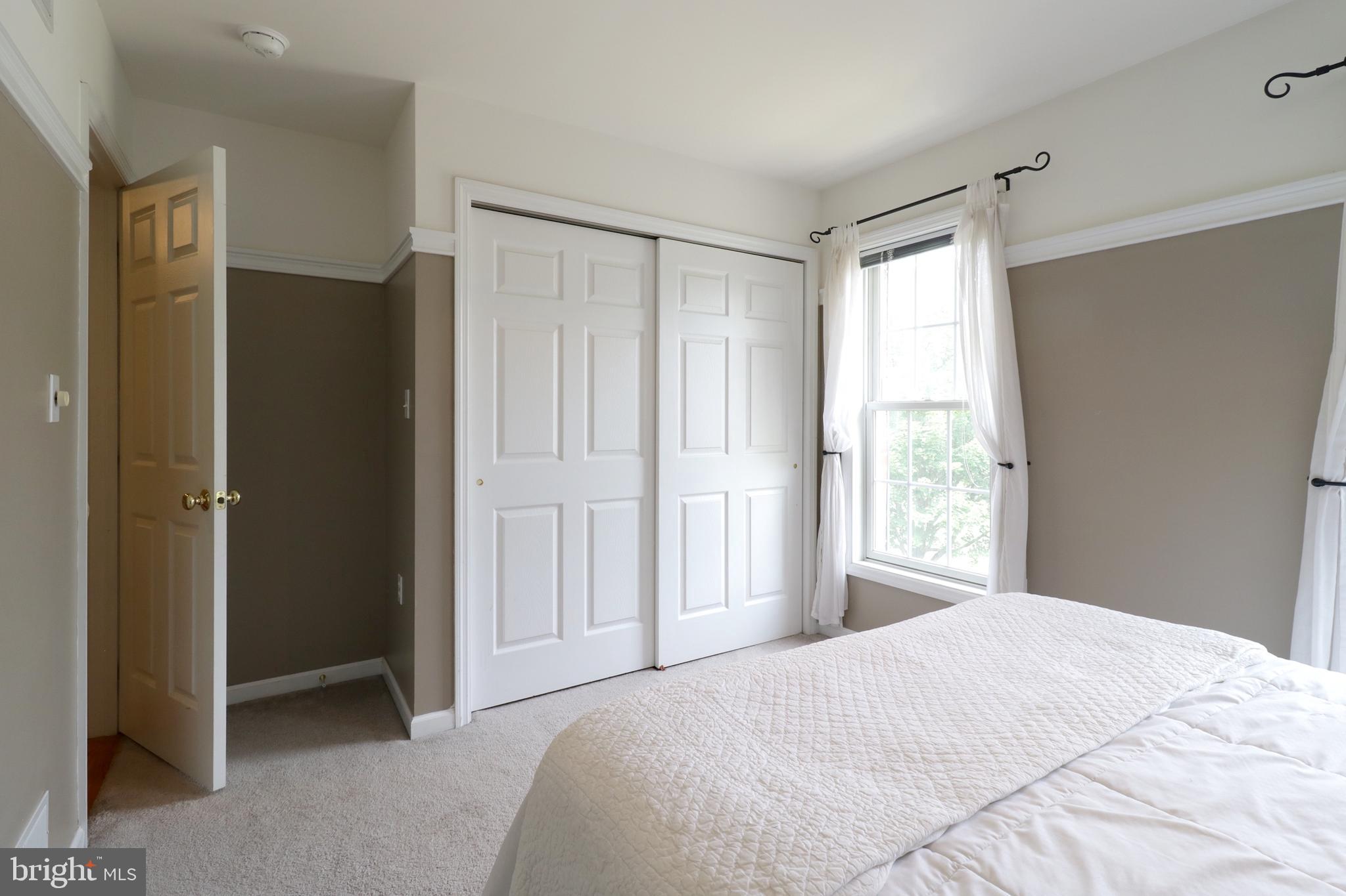 GREENLEAF MANOR - Residential