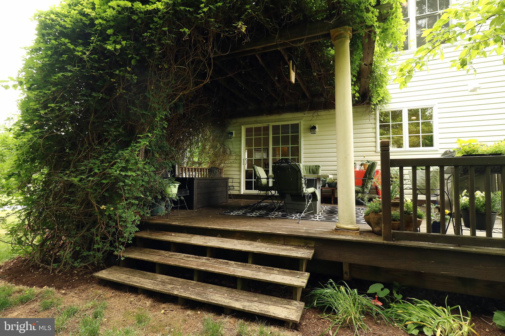 GREENLEAF MANOR - Residential