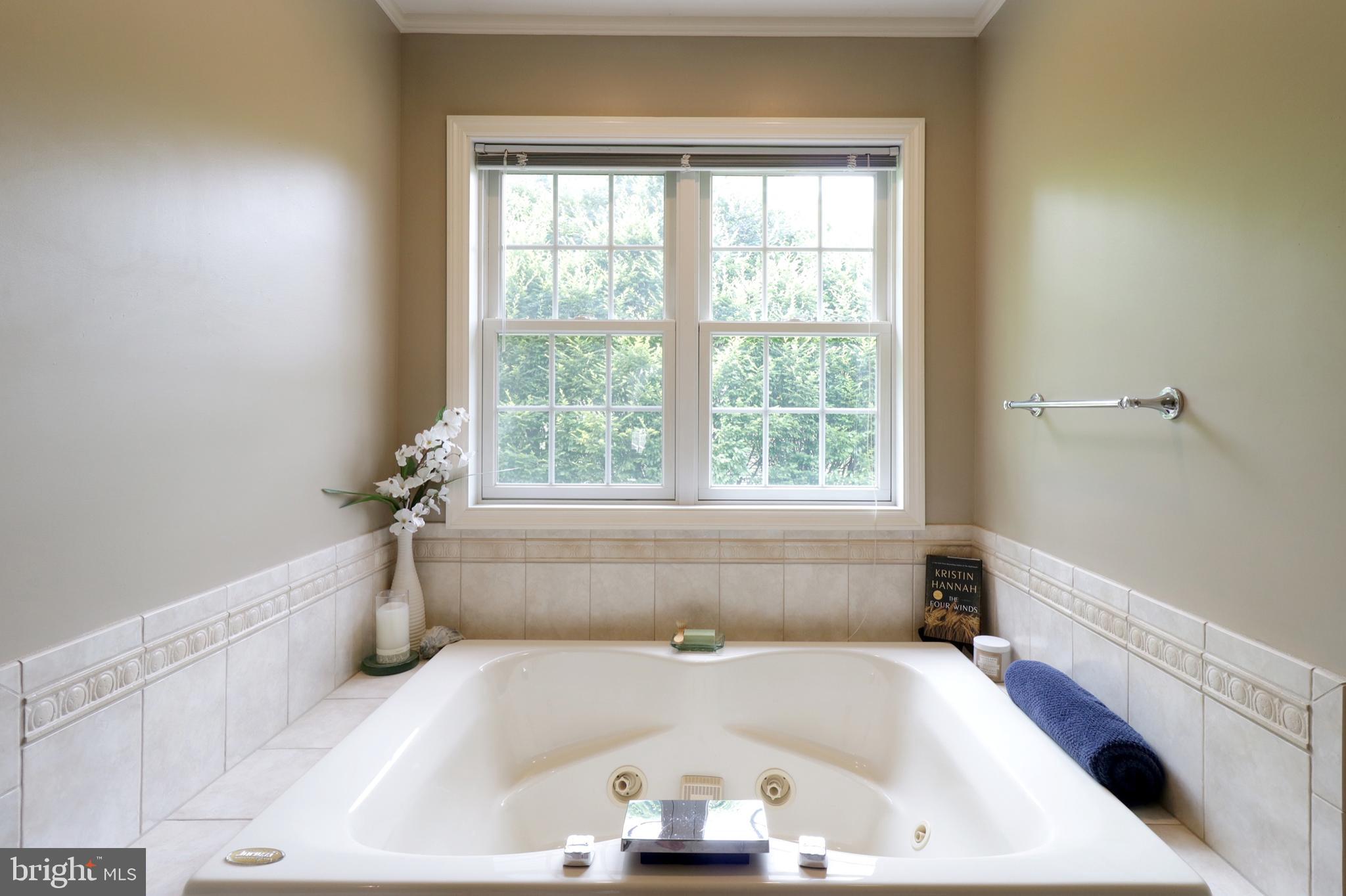 GREENLEAF MANOR - Residential