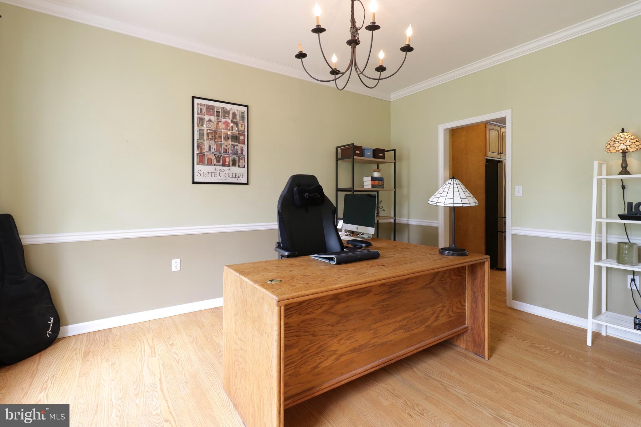 GREENLEAF MANOR - Residential