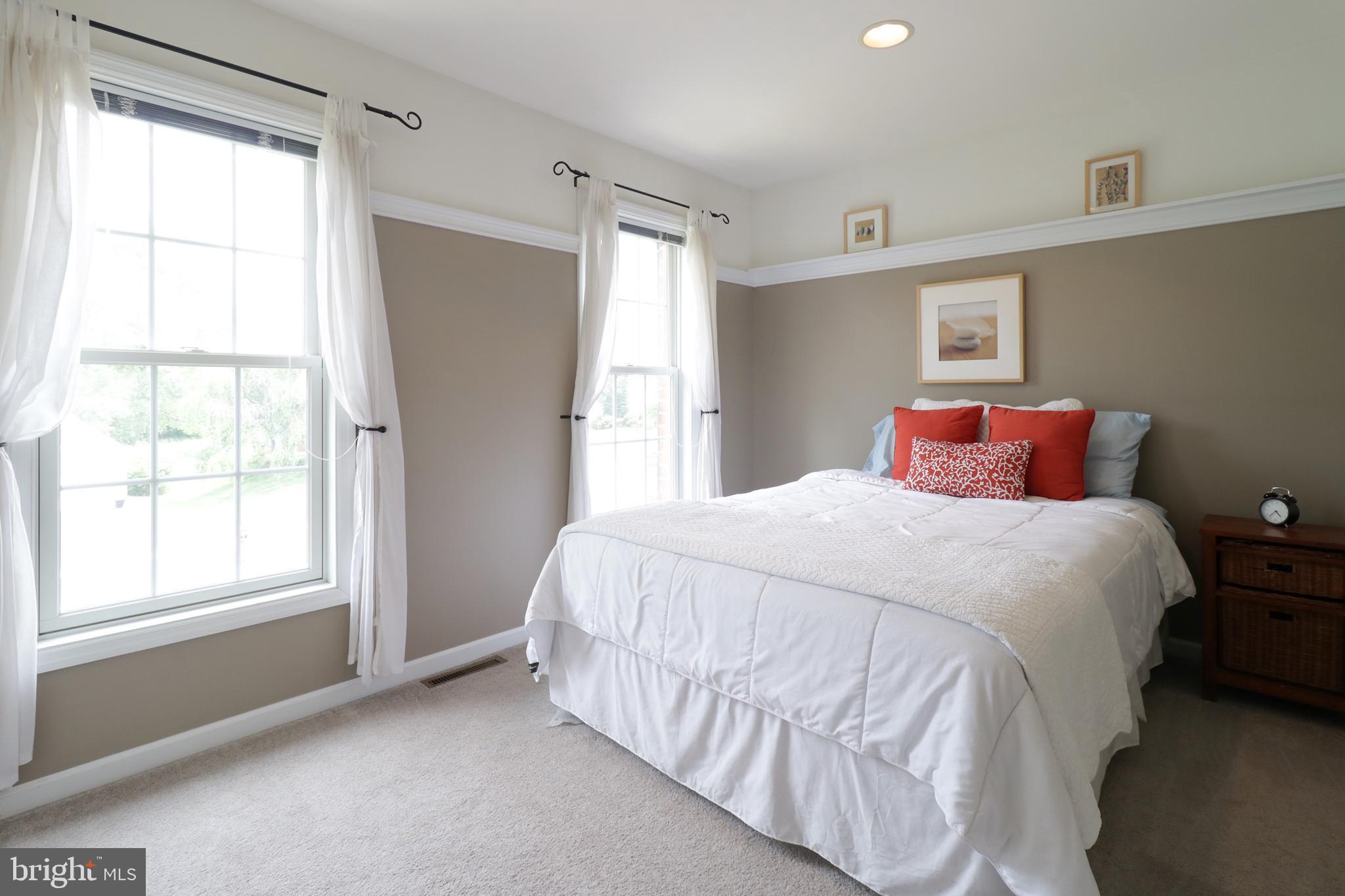 GREENLEAF MANOR - Residential