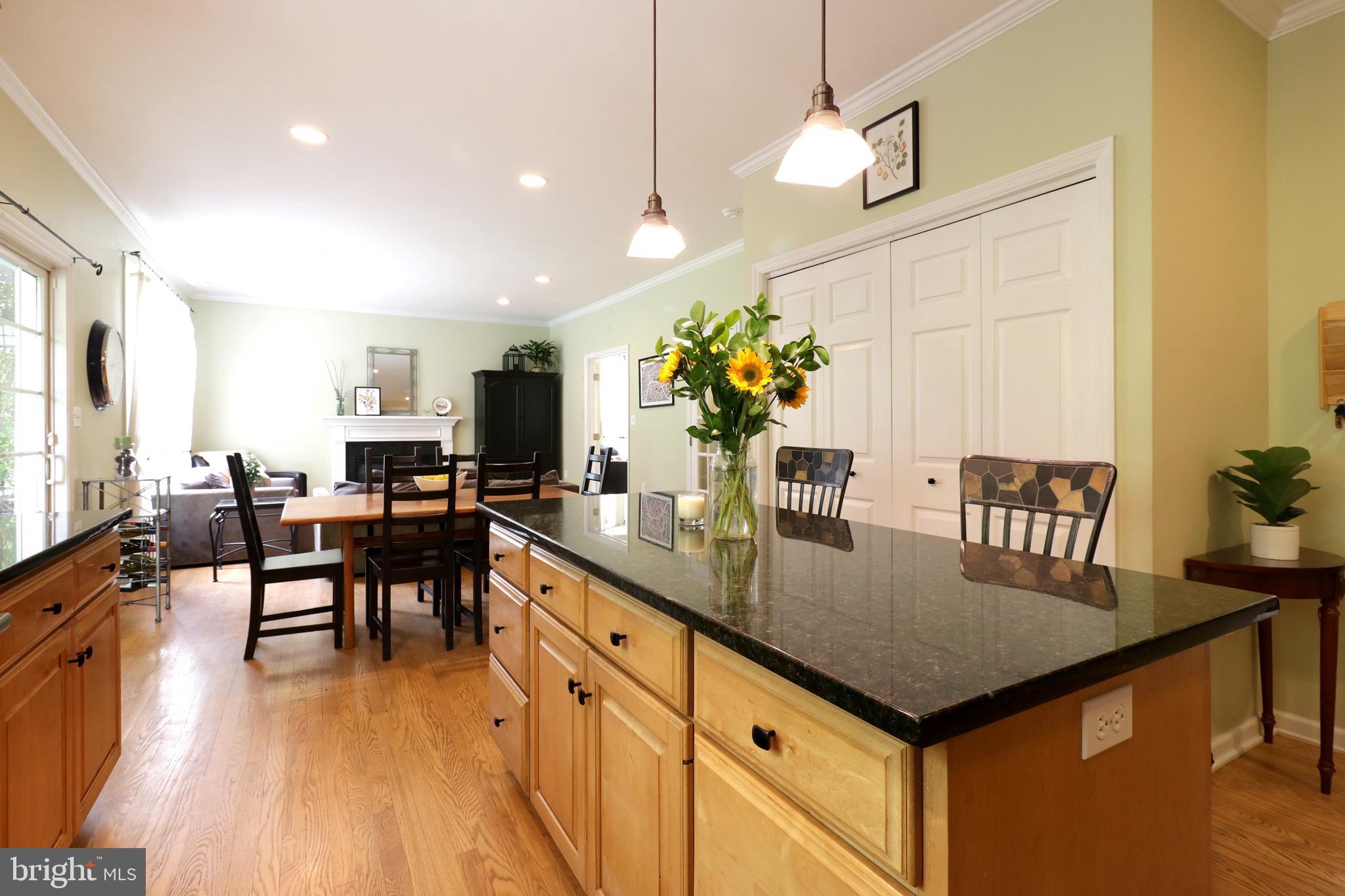 GREENLEAF MANOR - Residential