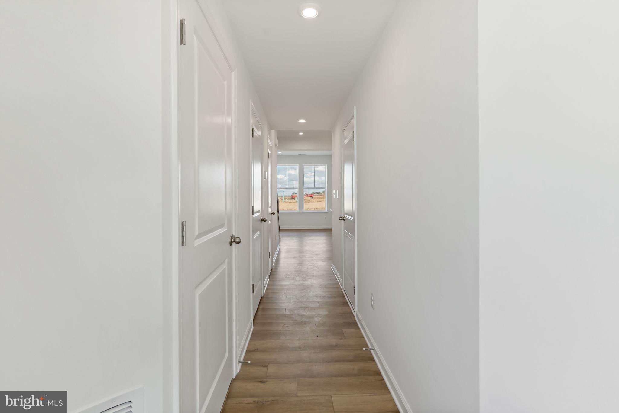 SOUTH BROOK - Residential