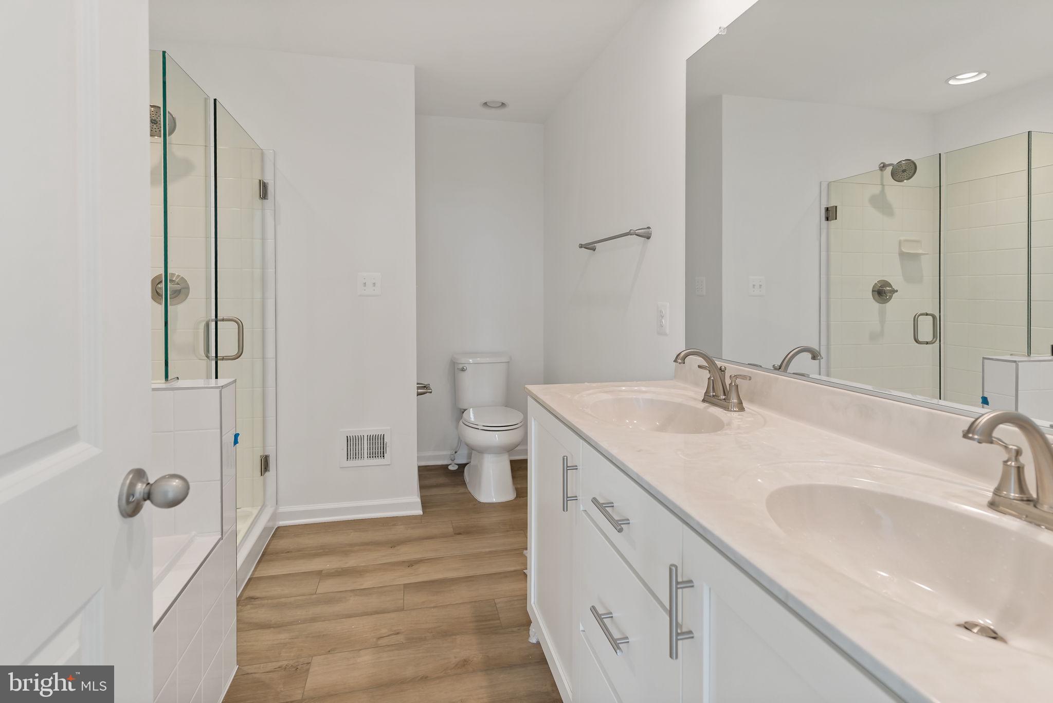 SOUTH BROOK - Residential