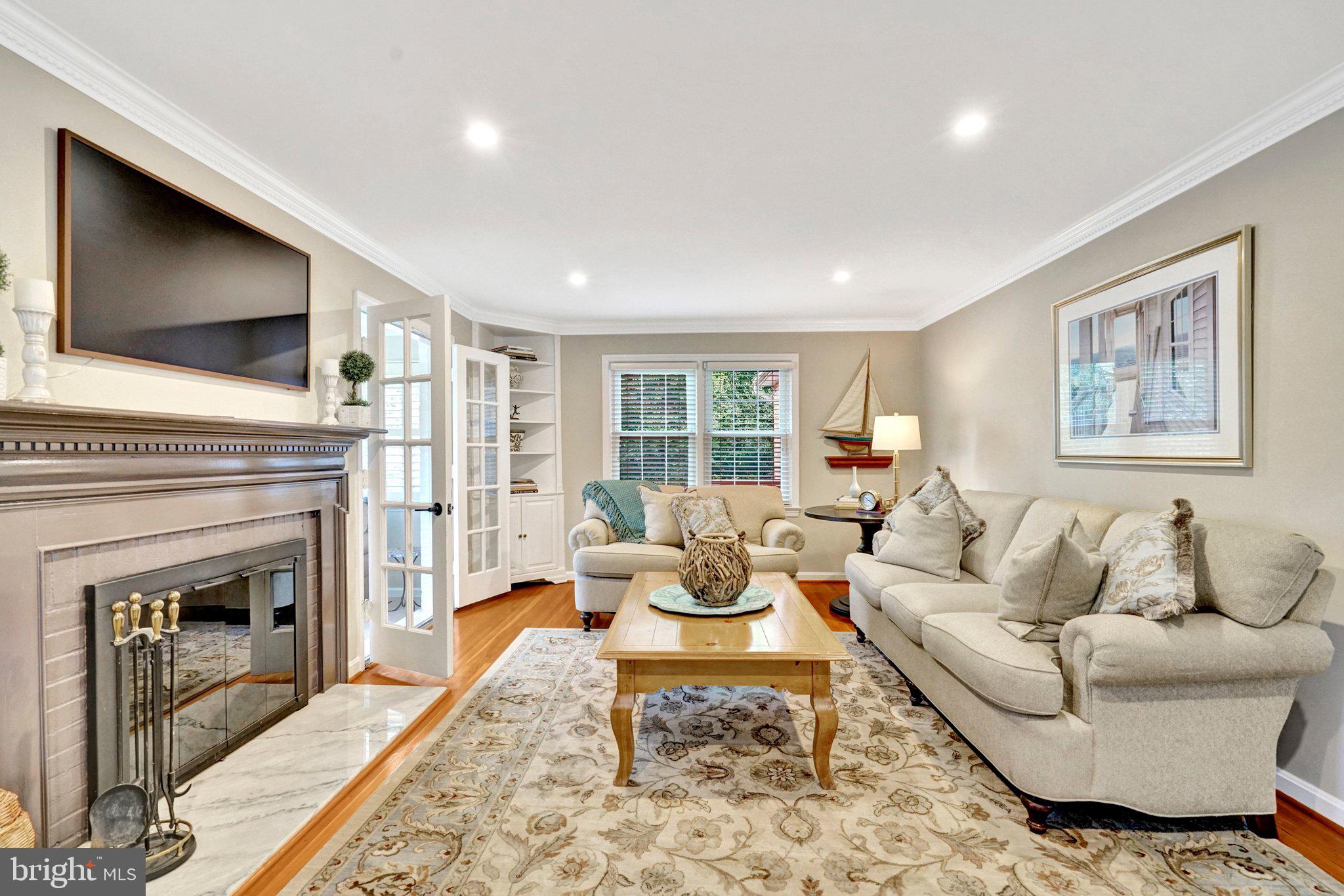 4019 N CHESTERBROOK ROAD