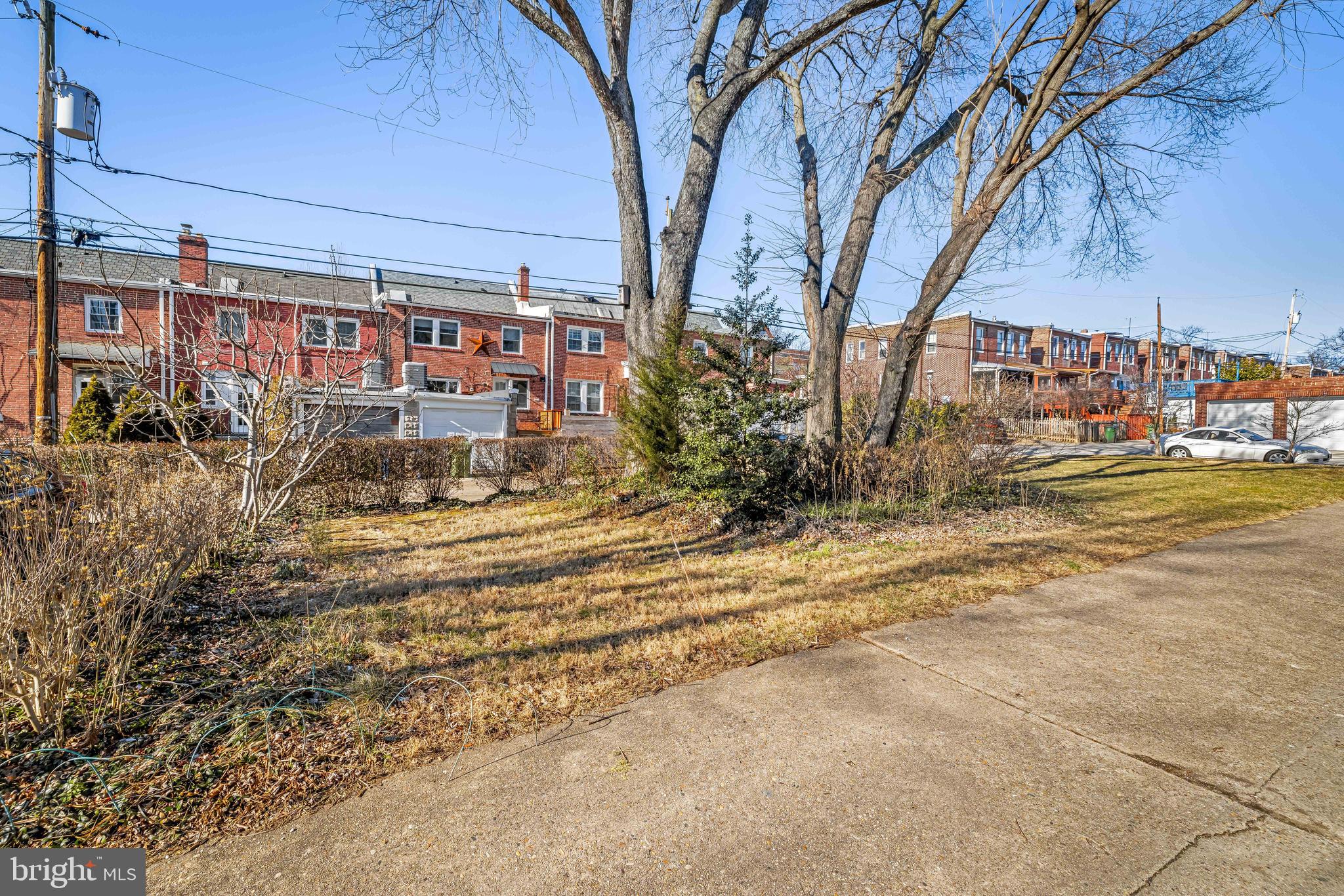 WYMAN PARK HAMPDEN - Residential