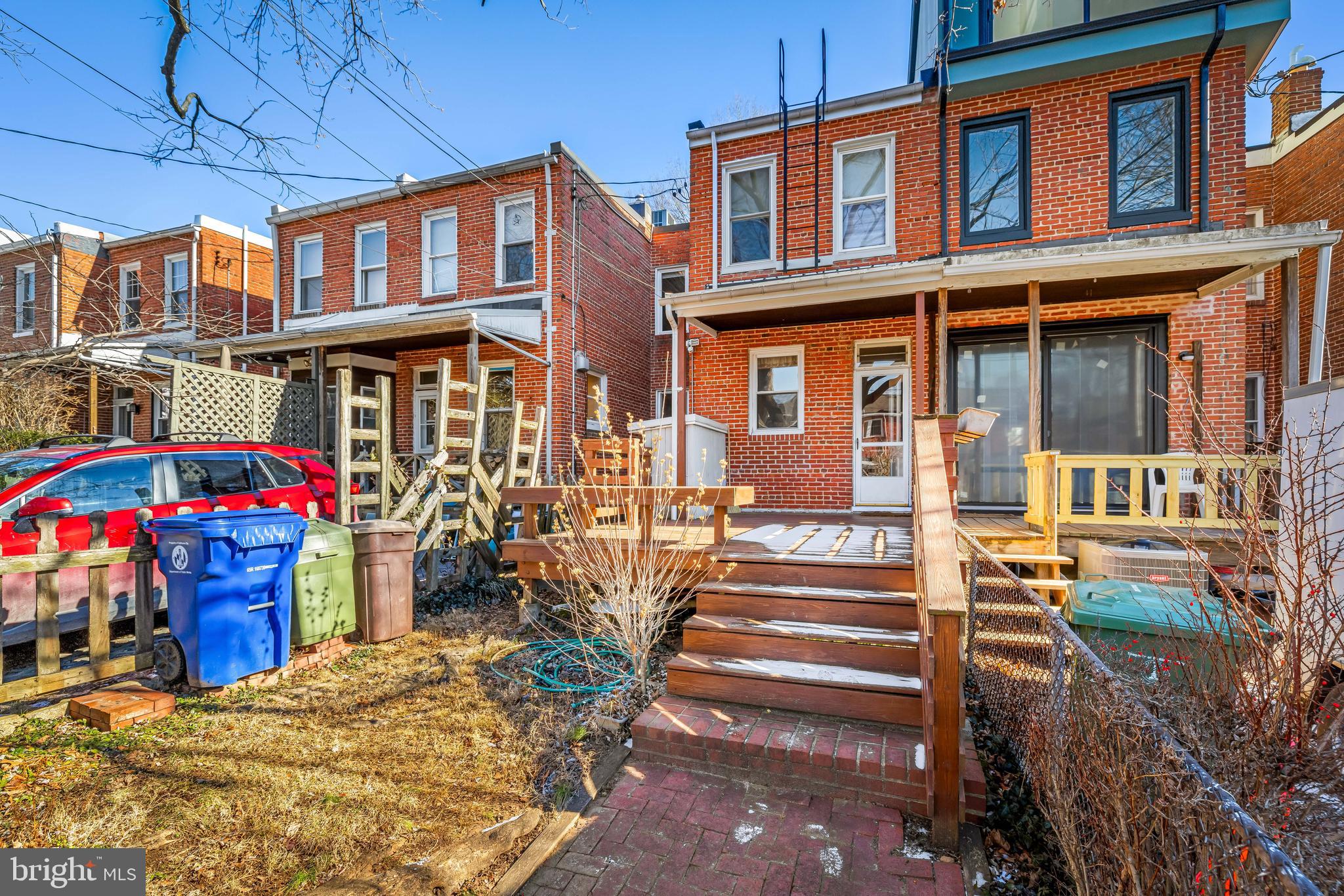 WYMAN PARK HAMPDEN - Residential