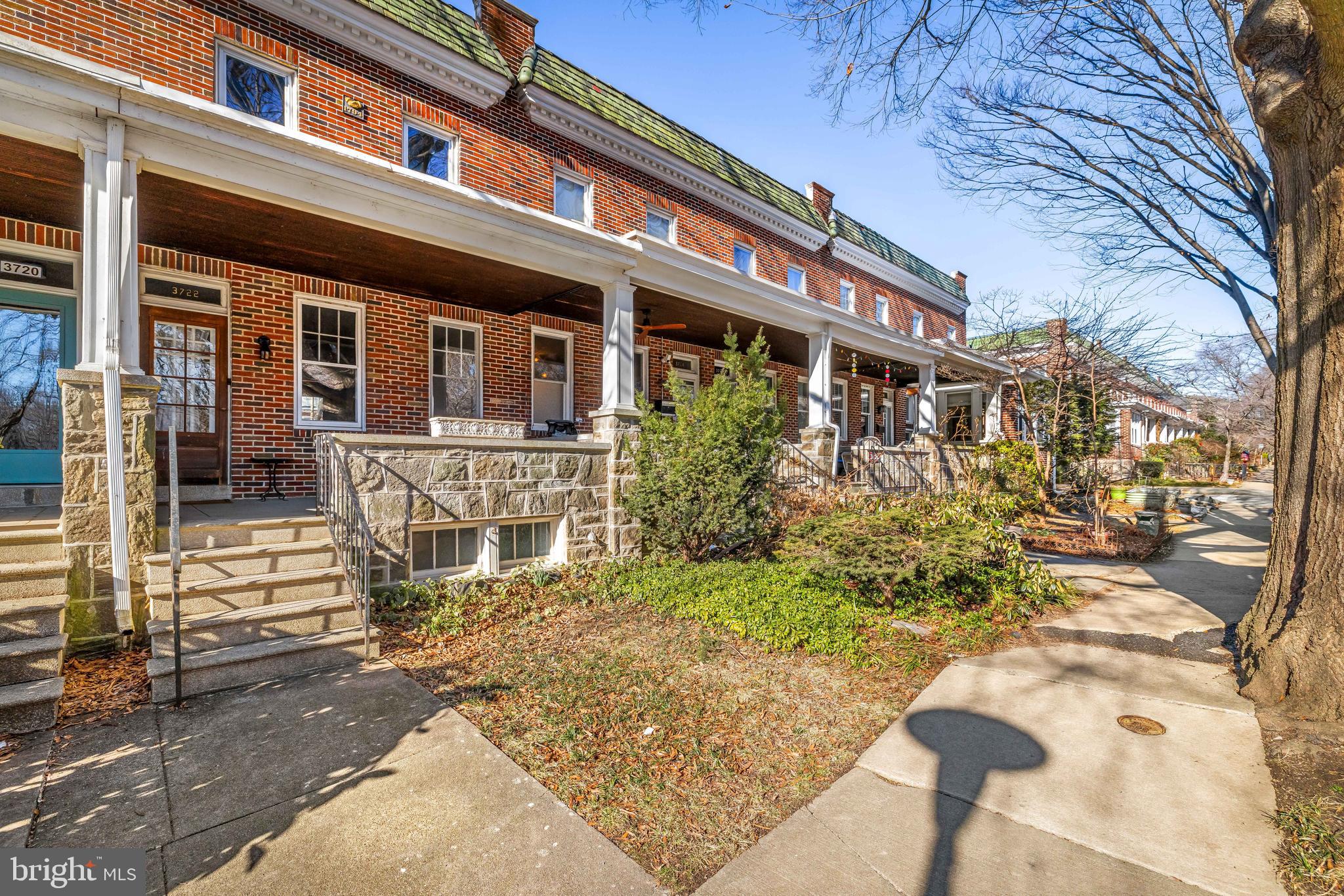 WYMAN PARK HAMPDEN - Residential