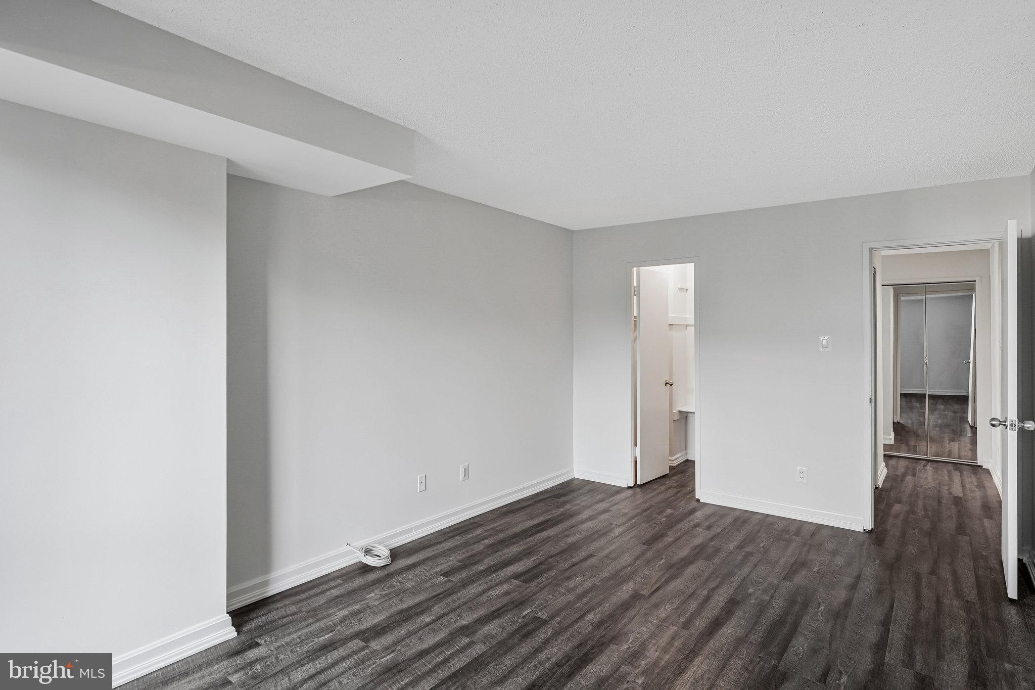 REGENCY AT MCLEAN - Residential