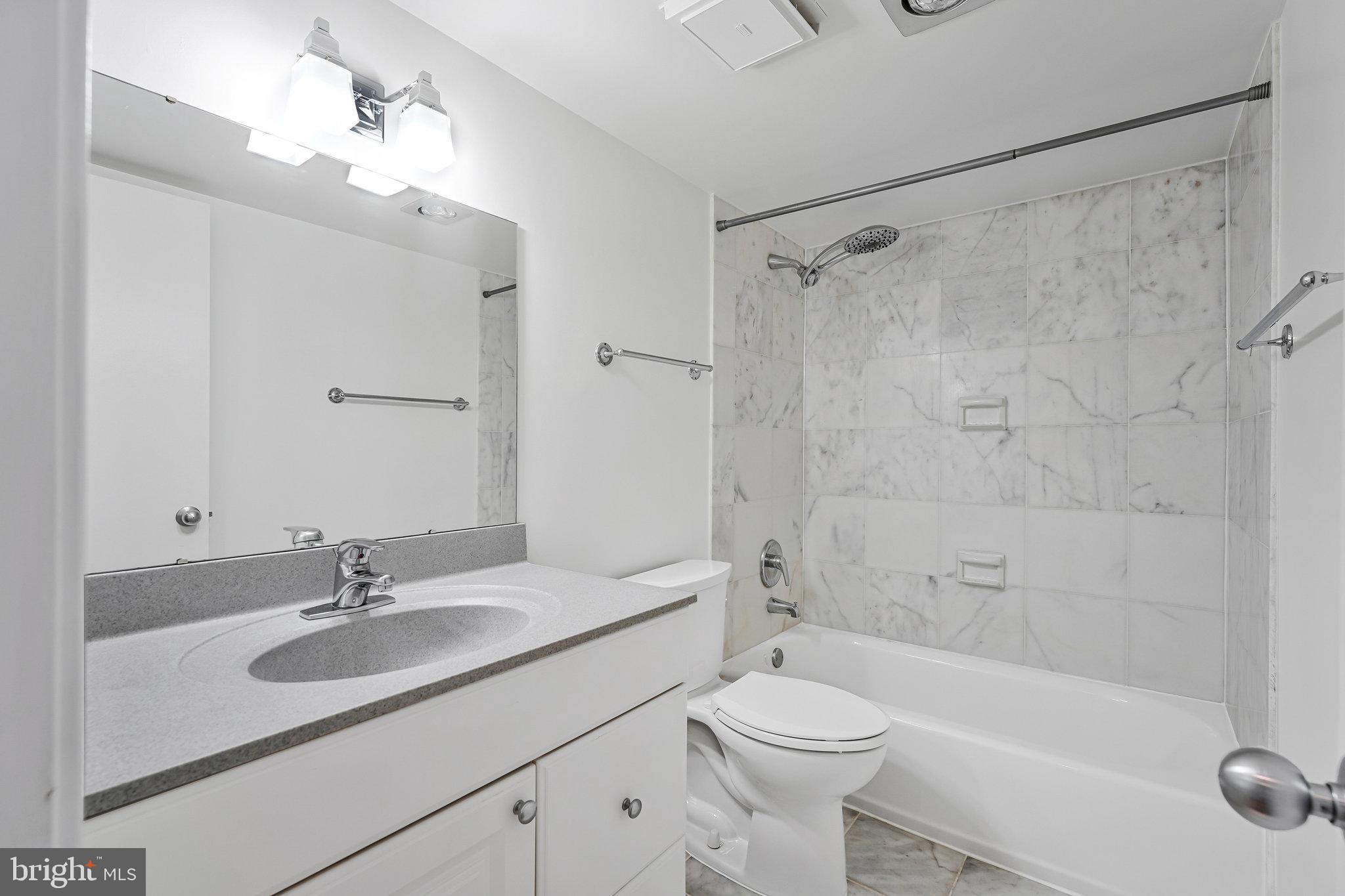 REGENCY AT MCLEAN - Residential