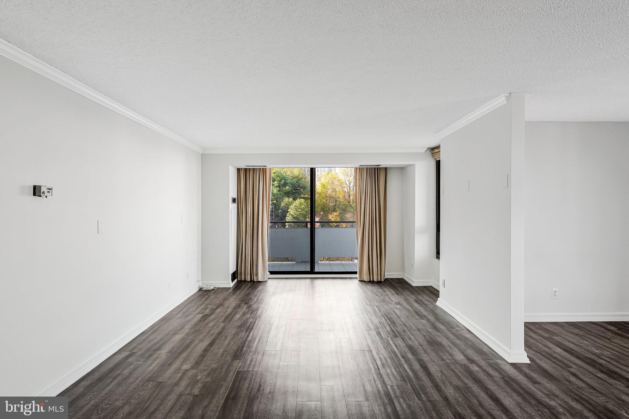 1800 OLD MEADOW ROAD 302