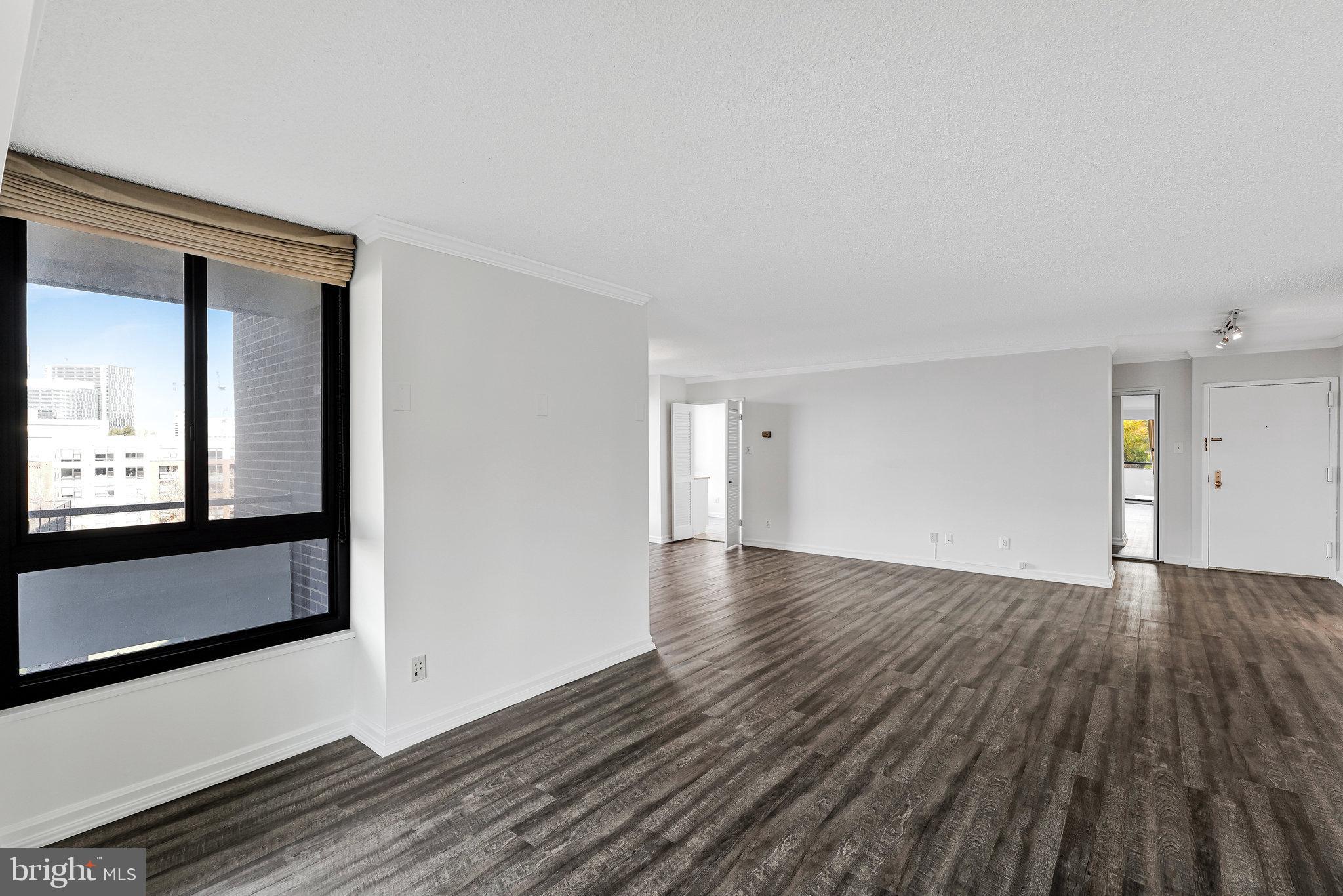 REGENCY AT MCLEAN - Residential