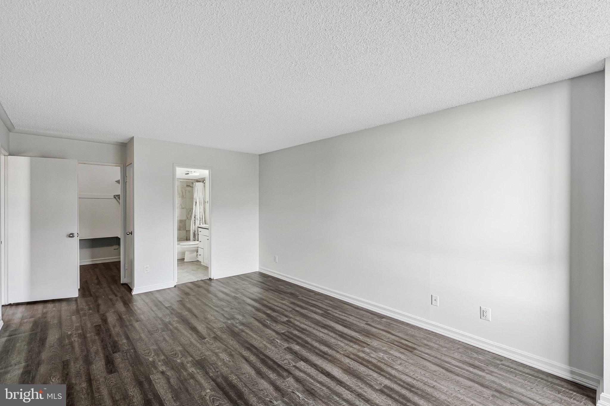 REGENCY AT MCLEAN - Residential