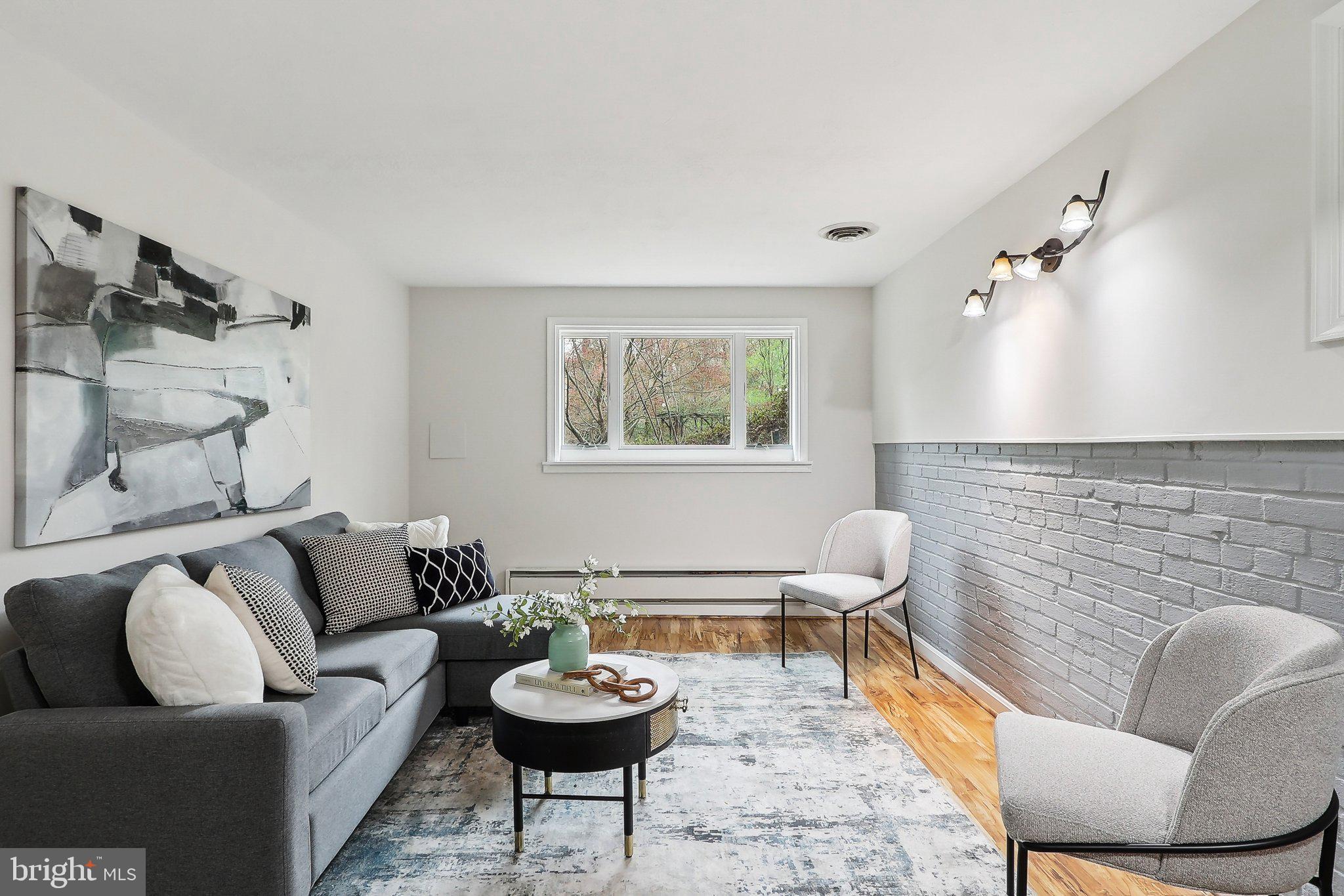 WAKEFIELD FOREST - Residential