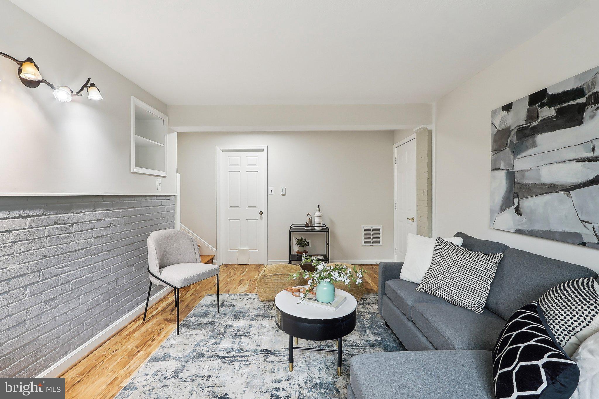 WAKEFIELD FOREST - Residential