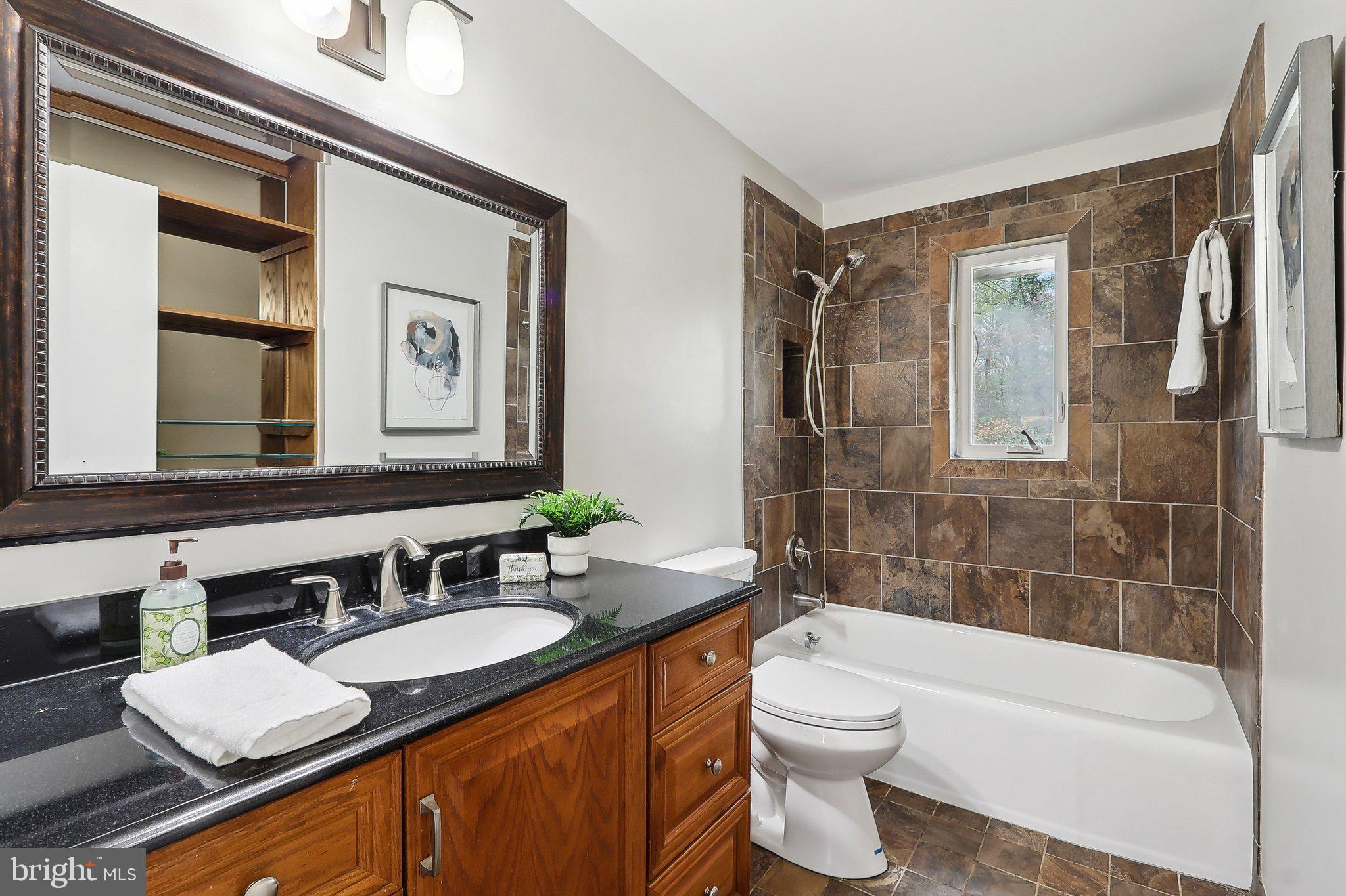 WAKEFIELD FOREST - Residential