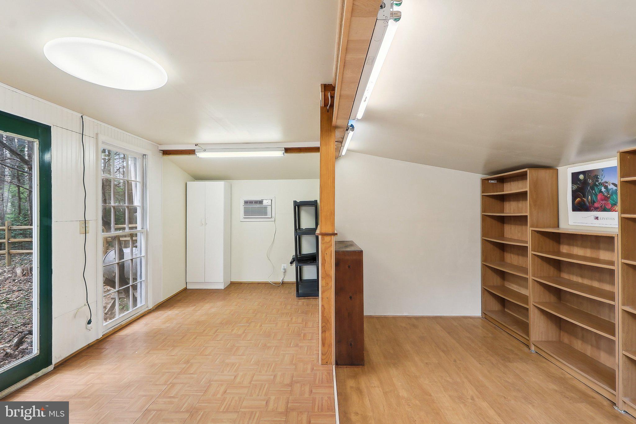 WAKEFIELD FOREST - Residential