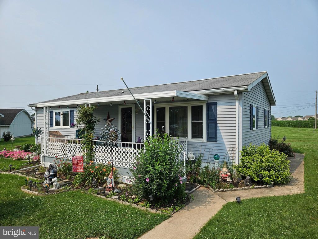 Photo of 70-LT 23 SNYDER LN, EPHRATA, PA 17522 (MLS # PALA2037914)