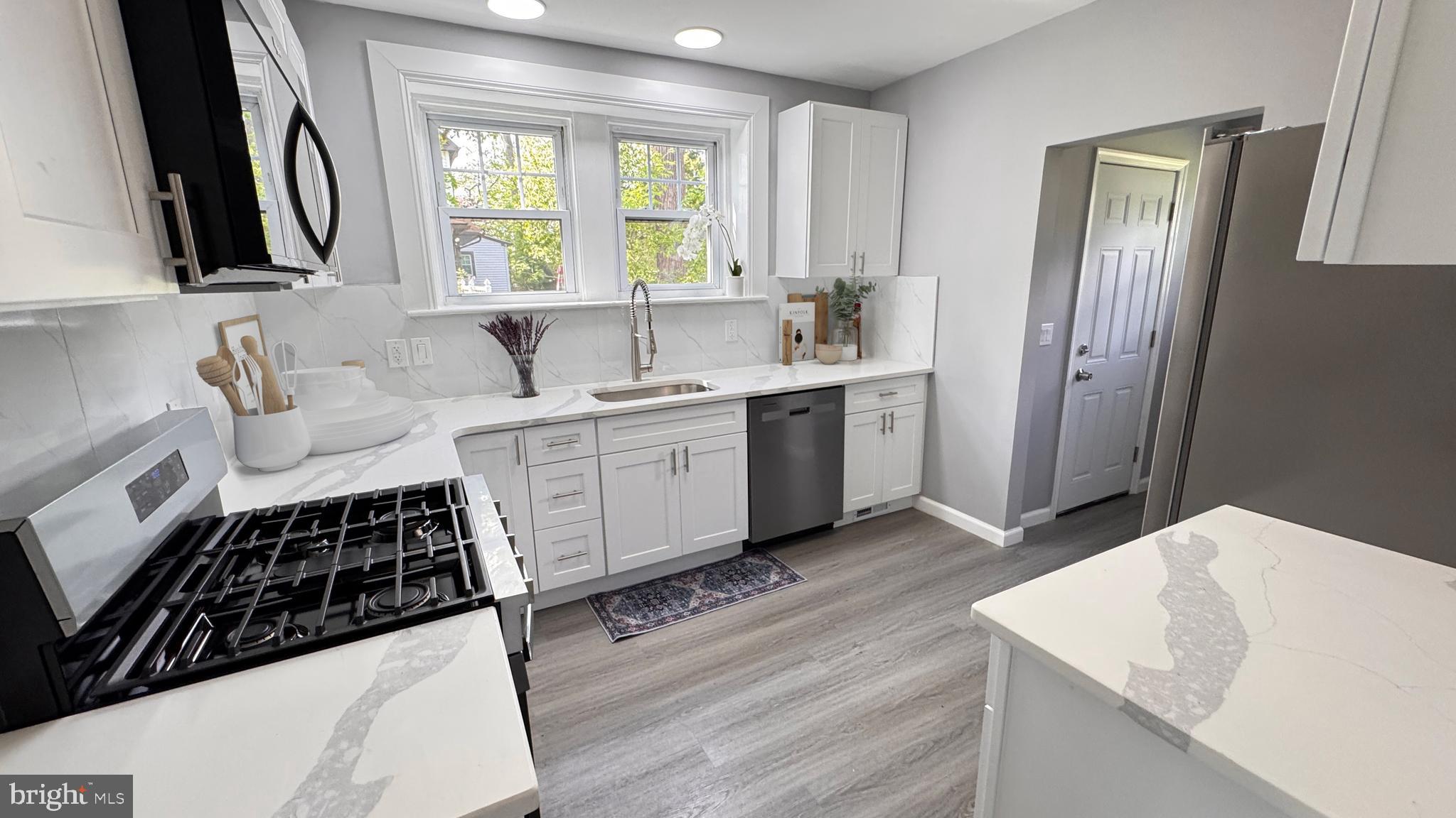 ARONIMINK - Residential
