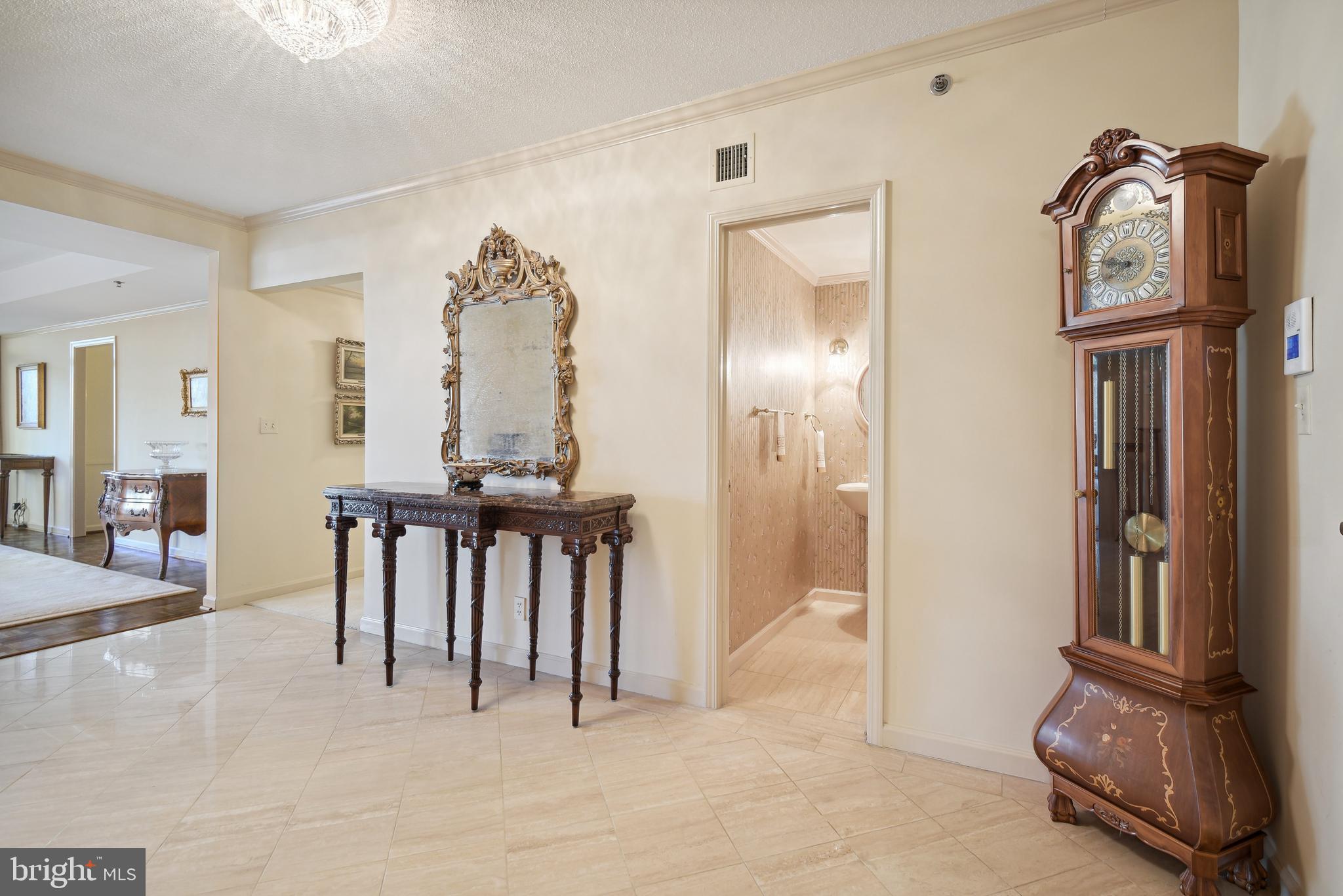 SOMERSET HOUSE 2 - Residential