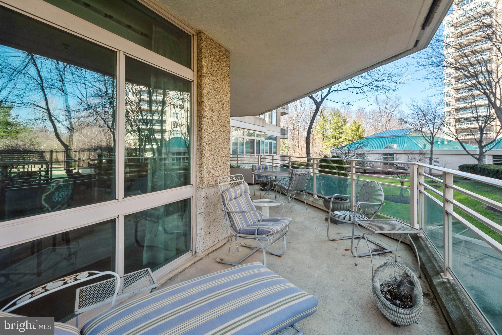 SOMERSET HOUSE 2 - Residential