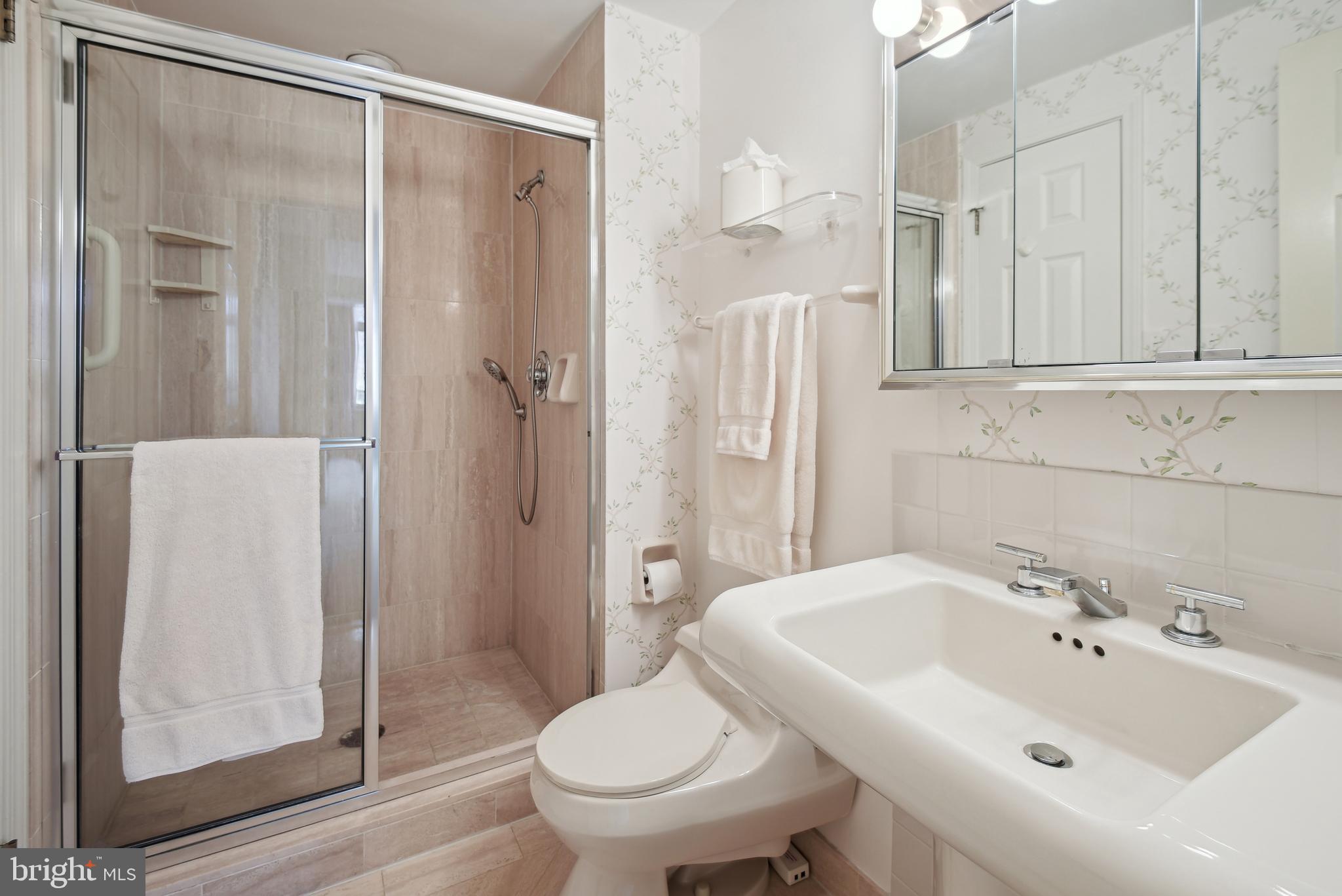 SOMERSET HOUSE 2 - Residential