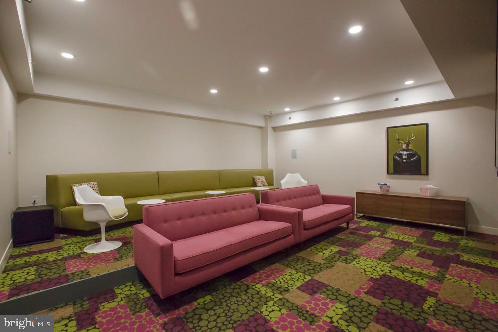 CENTER CITY - Residential Lease