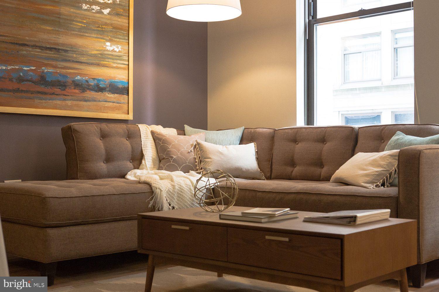 CENTER CITY - Residential Lease