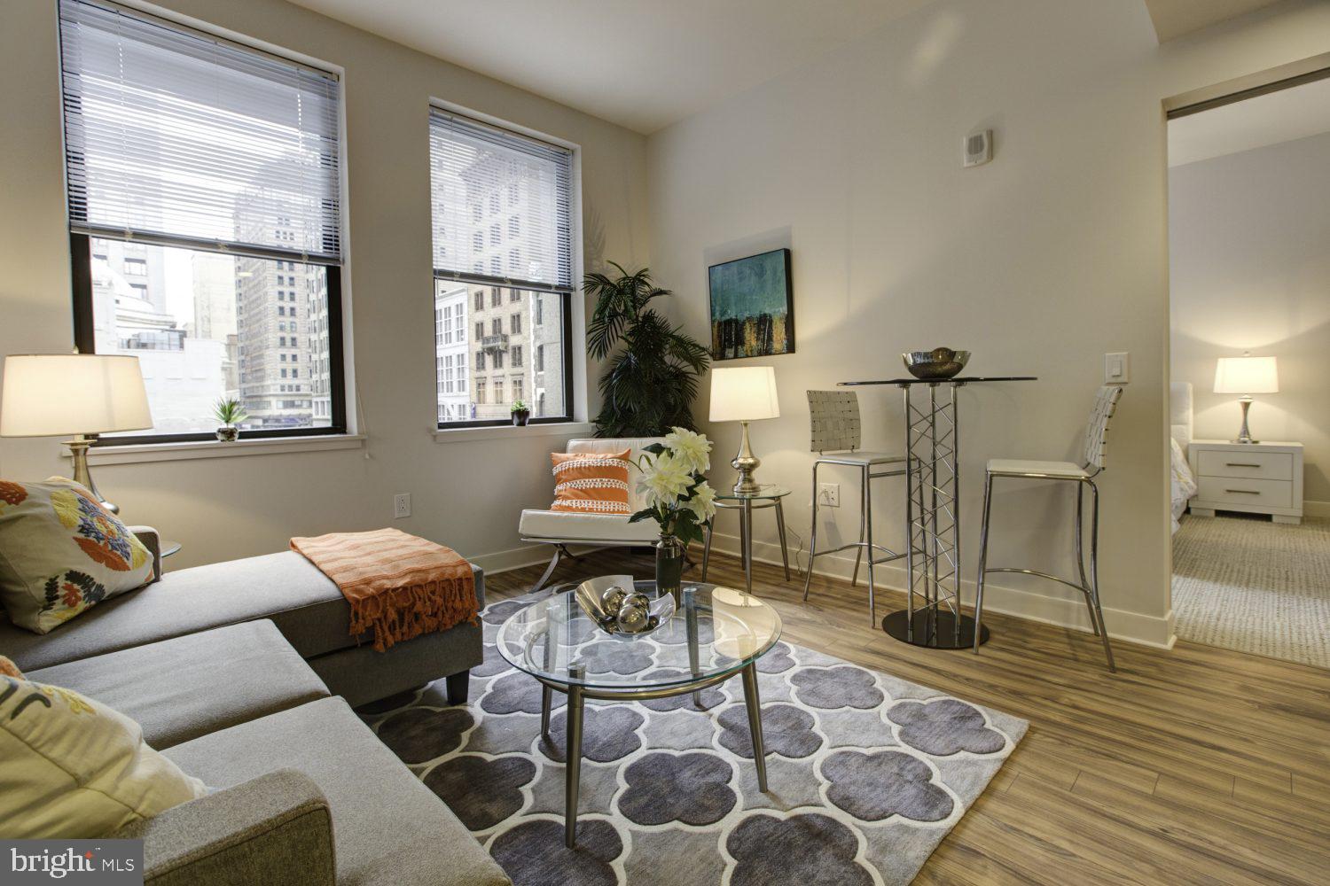 CENTER CITY - Residential Lease