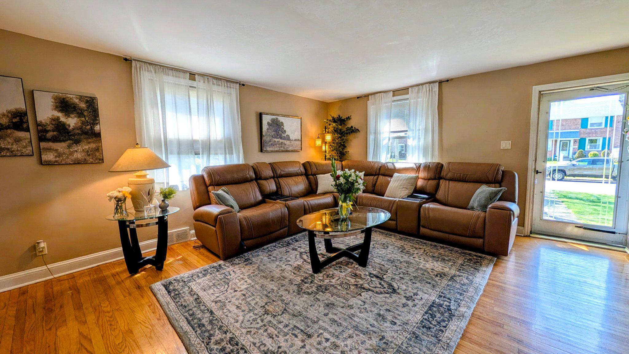 COLONIAL PARK - Residential