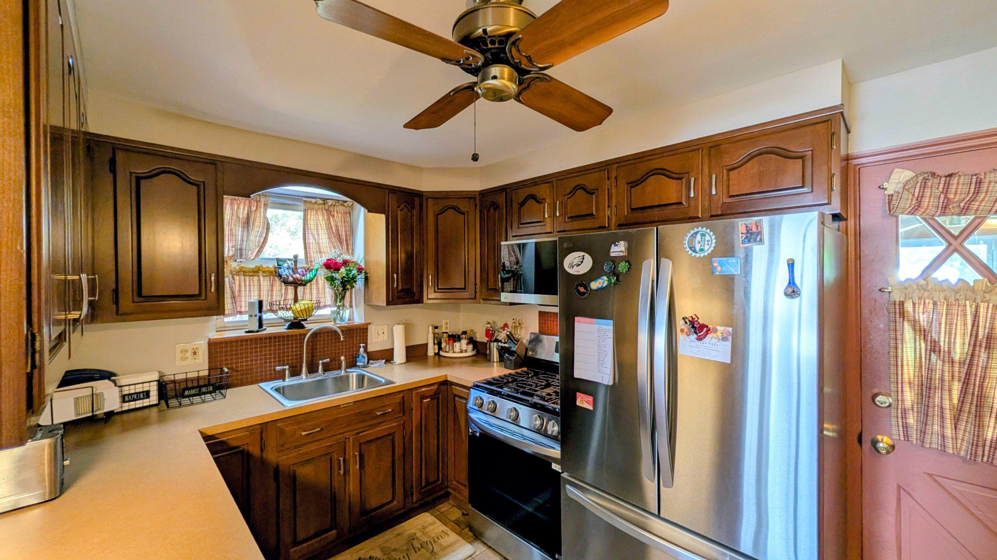 COLONIAL PARK - Residential