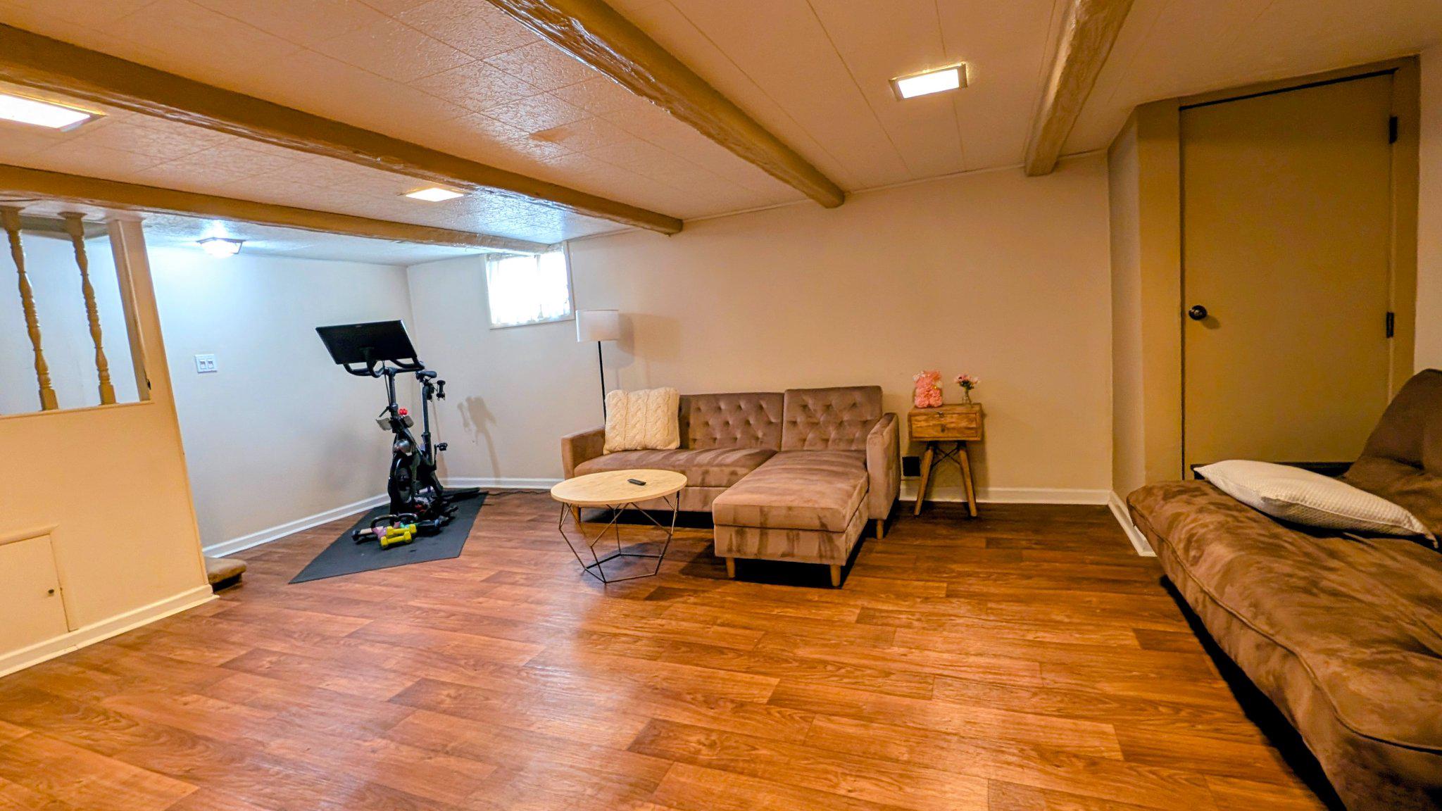 COLONIAL PARK - Residential