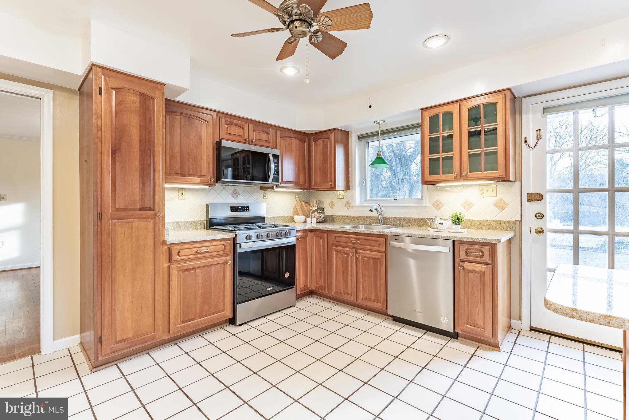 RANDALL - Residential