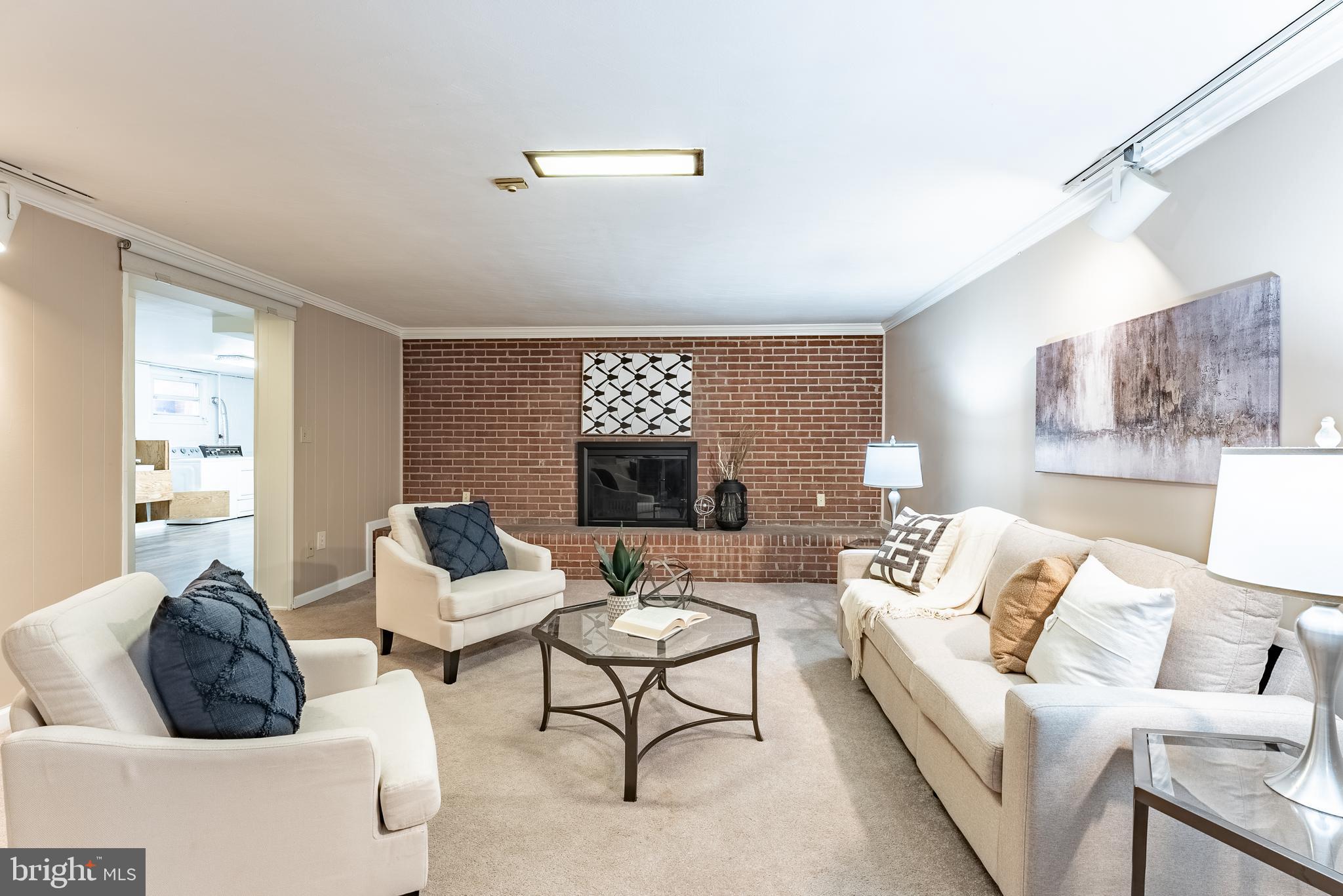 RANDALL - Residential