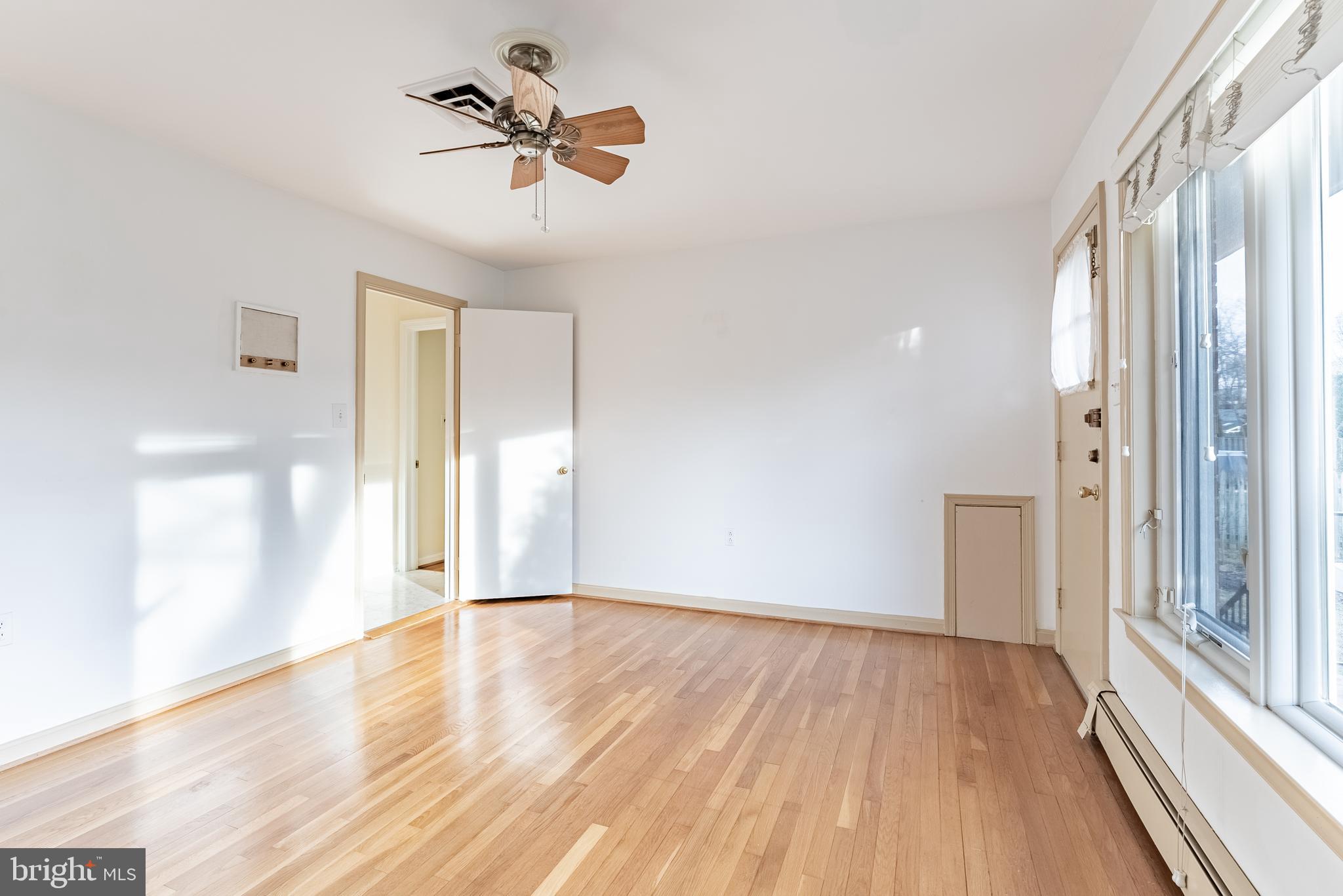 RANDALL - Residential