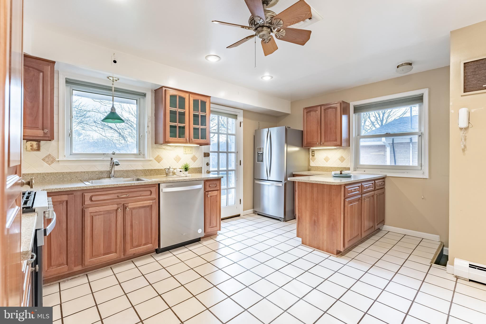 RANDALL - Residential