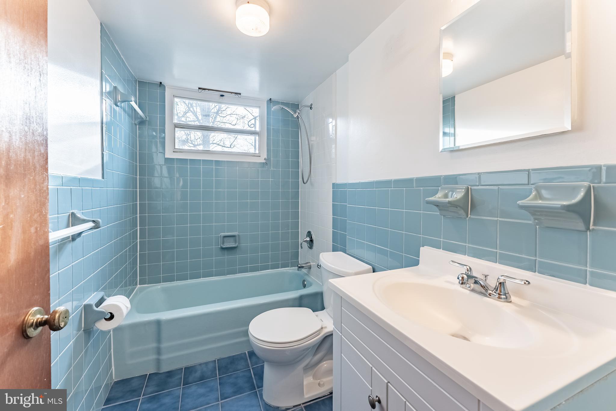 RANDALL - Residential