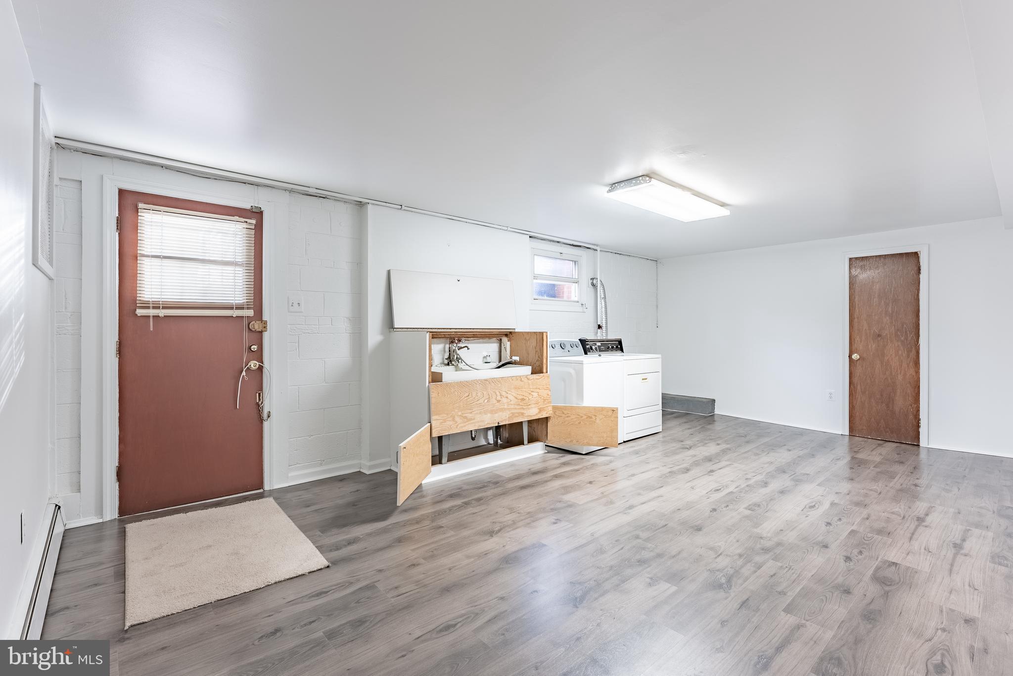 RANDALL - Residential