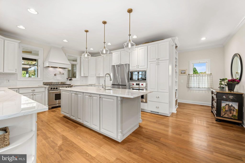 Photo of 227 Homeport Drive, GRASONVILLE, MD 21638 (MLS # MDQA2015454)